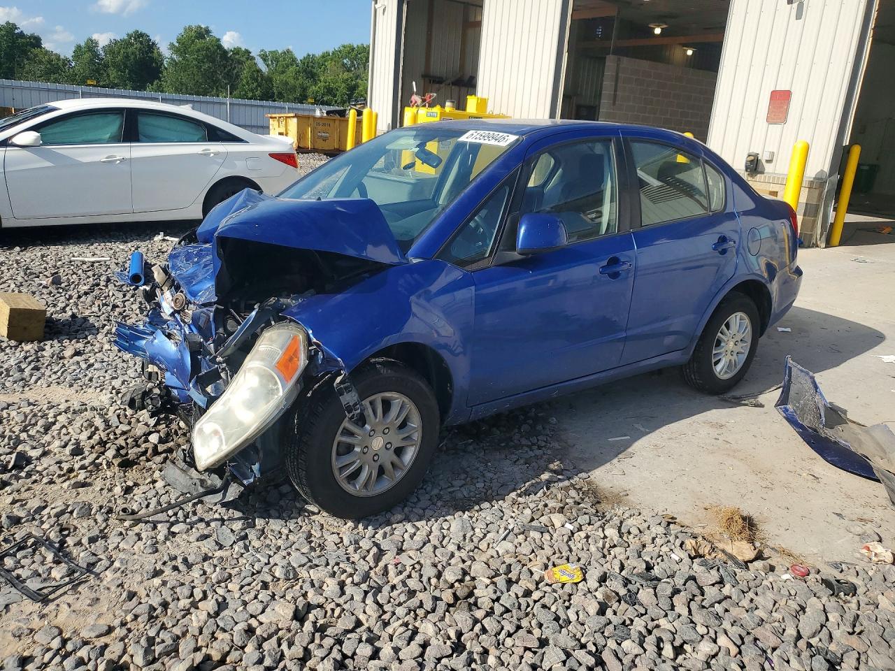 2013 Suzuki Sx4 Le Blue vin: JS2YC5A35D6101298