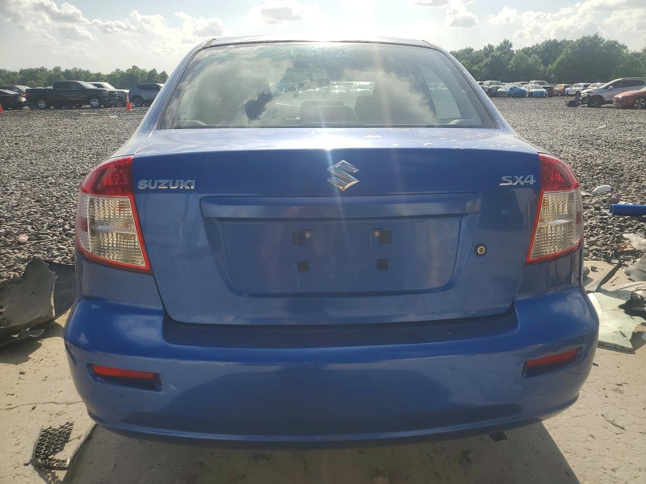 2013 Suzuki Sx4 Le Blue vin: JS2YC5A35D6101298