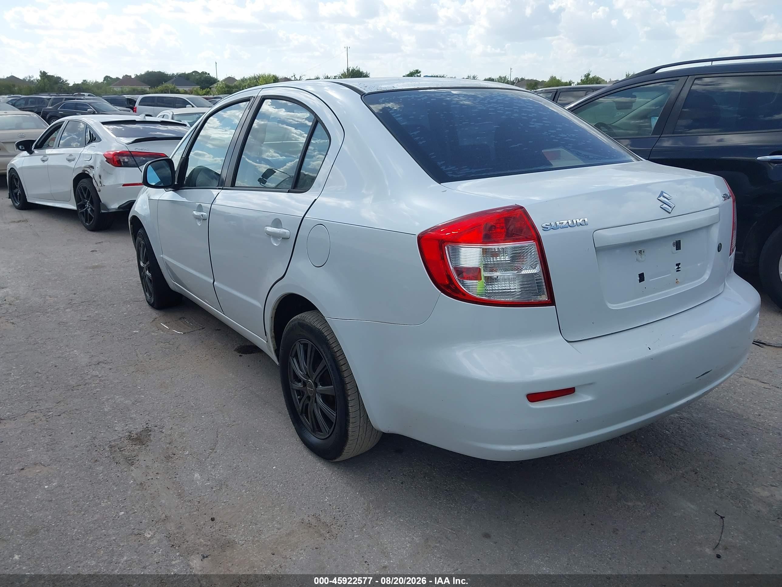 2012 Suzuki Sx4 Le/le Popular White vin: JS2YC5A38C6300554
