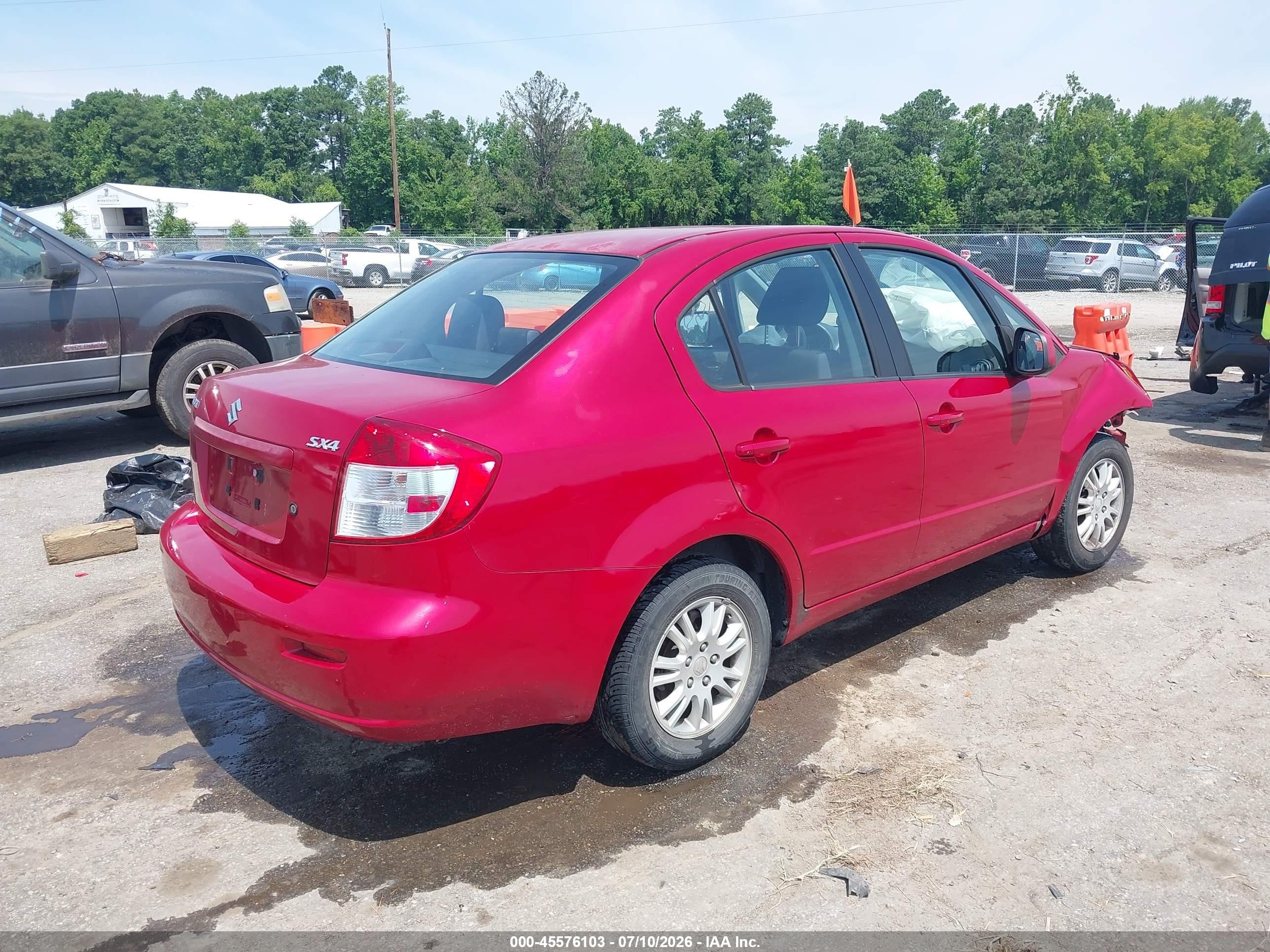 2012 Suzuki Sx4 Le/le Popular Красный vin: JS2YC5A38C6303941