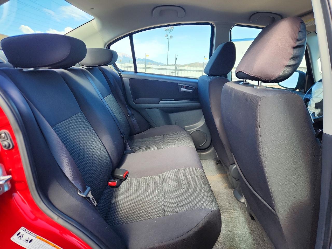 2013 Suzuki Sx4 Le Red vin: JS2YC5A39D6100395