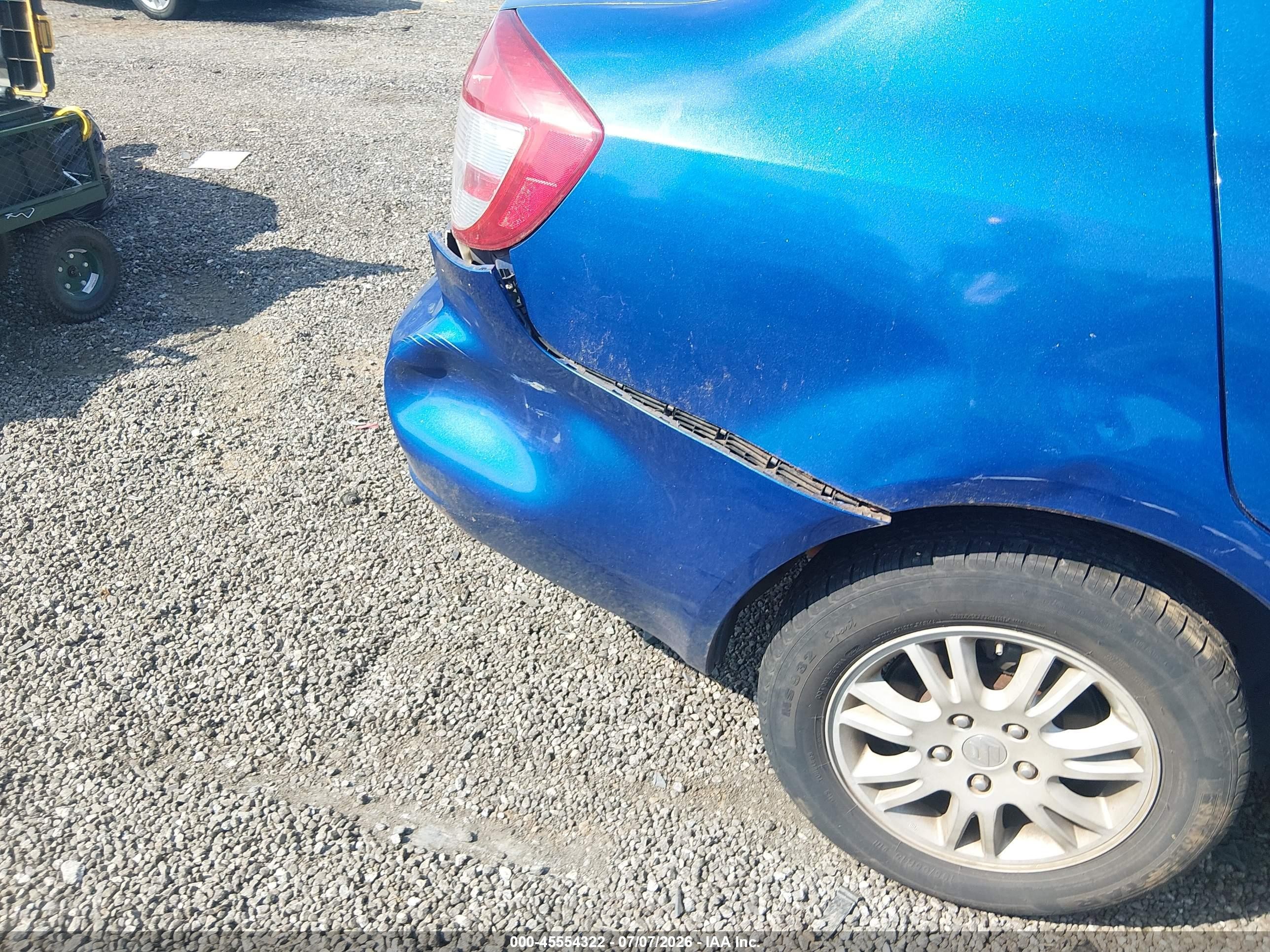 2013 Suzuki Sx4 Le/le Popular Blue vin: JS2YC5A39D6101157