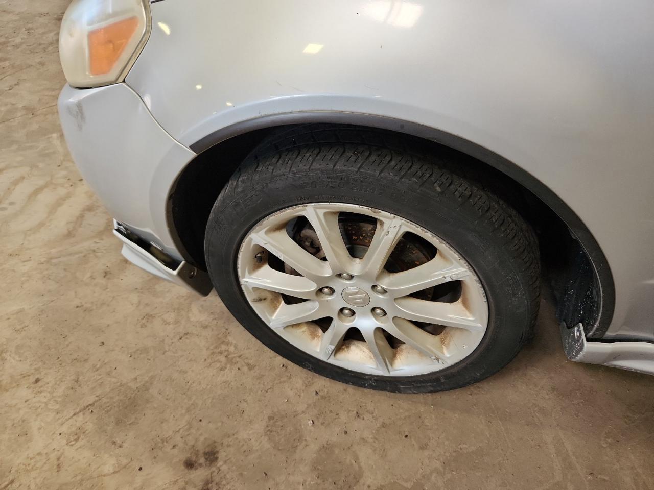 2011 Suzuki Sx4 Sport Silver vin: JS2YC5A42B6300458 Damage: Left Front Wheel, Curb Rash, > 12 Inches