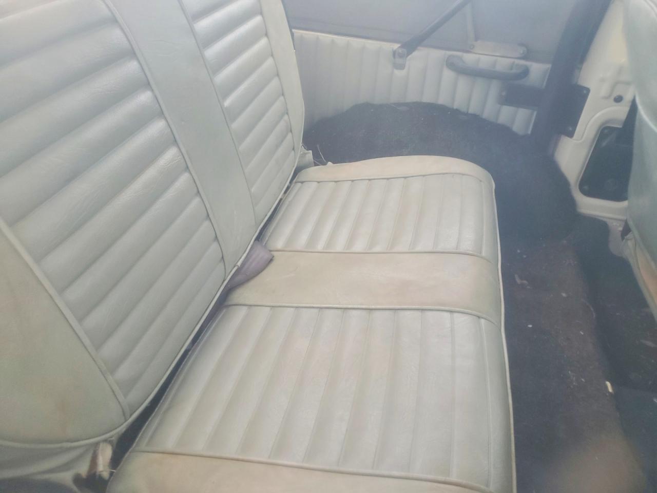 1986 Suzuki Samurai White vin: JS3JC51C8G4125415