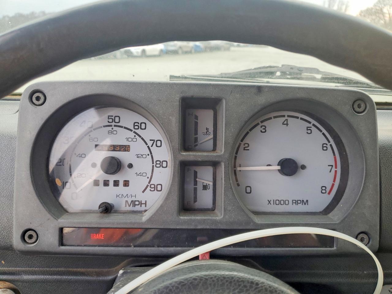 1986 Suzuki Samurai White vin: JS3JC51C8G4125415