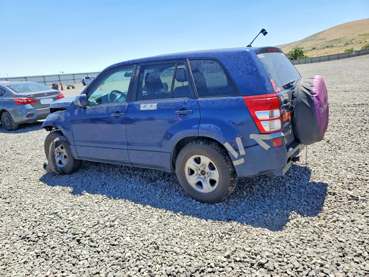 2011 Suzuki Grand Vitara Premium Blue vin: JS3TD0D20B4102098