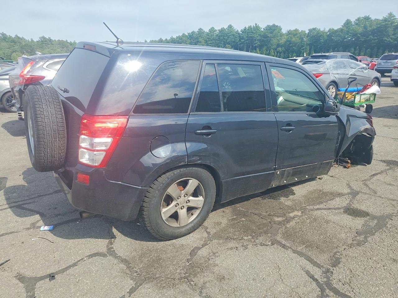2011 Suzuki Grand Vitara Premium Black vin: JS3TD0D20B4102845