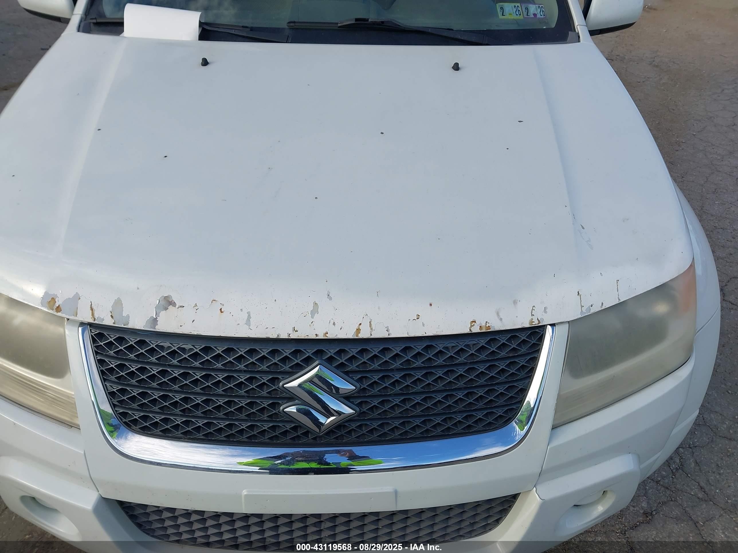 2010 Suzuki Grand Vitara Premium White vin: JS3TD0D21A4110094
