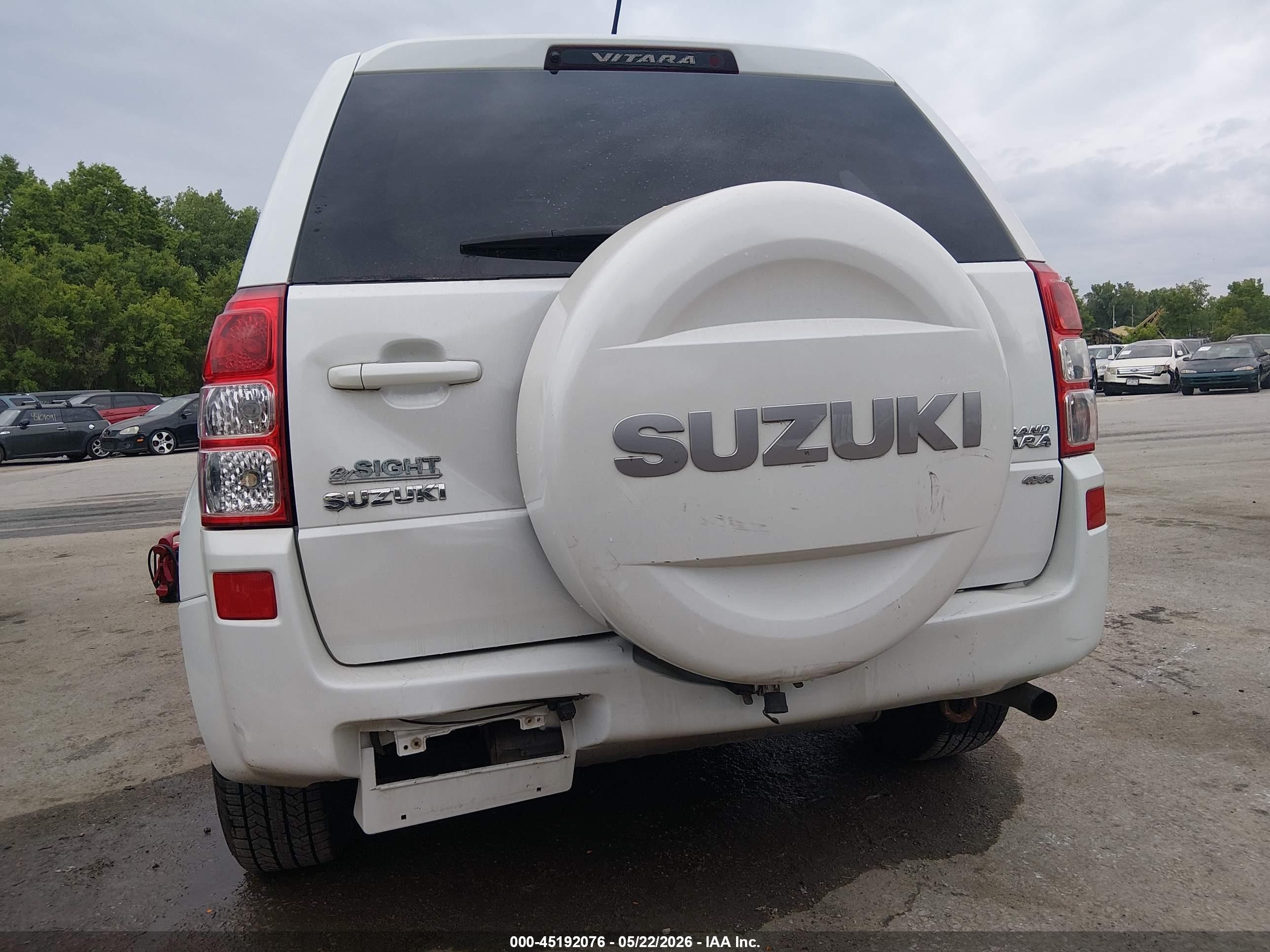 2010 Suzuki Grand Vitara Premium White vin: JS3TD0D23A4102529