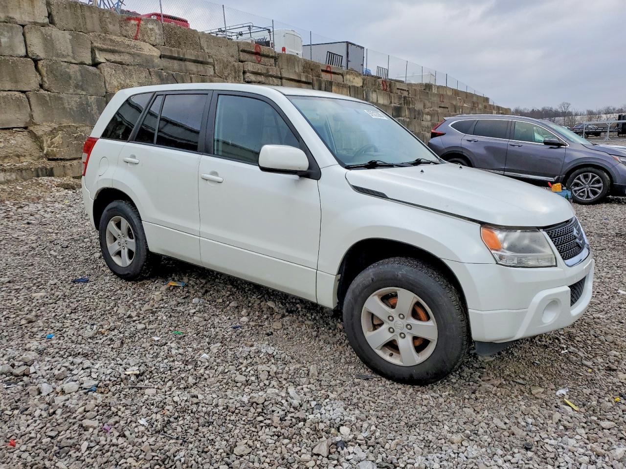 2011 Suzuki Grand Vitara White vin: JS3TD0D23B4100541