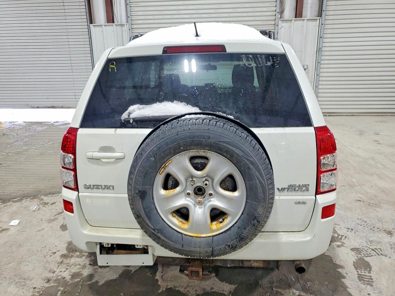 2011 Suzuki Grand Vitara Premium White vin: JS3TD0D24B4100967