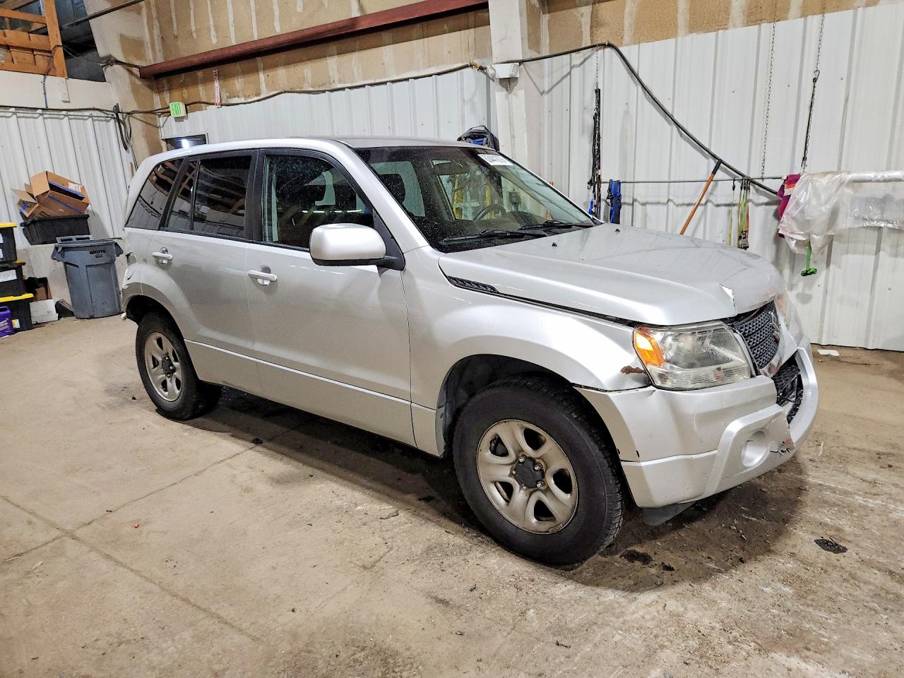 2012 Suzuki Grand Vitara Premium Silver vin: JS3TD0D25C4101143