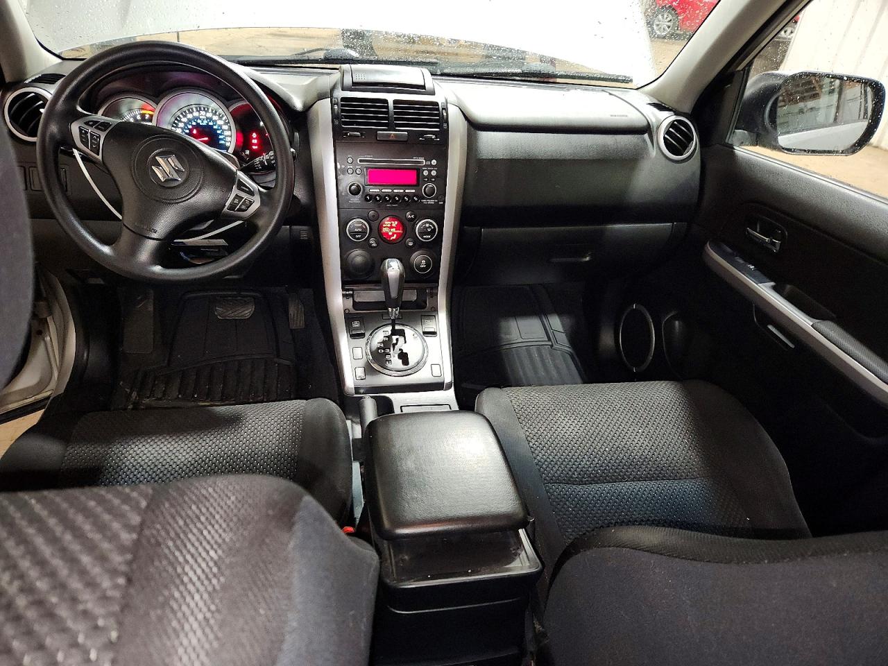 2012 Suzuki Grand Vitara Premium Silver vin: JS3TD0D25C4101143