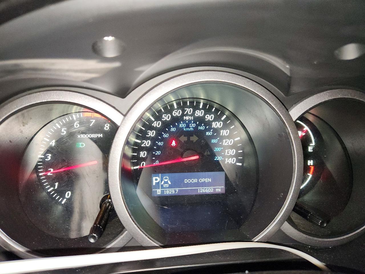 2012 Suzuki Grand Vitara Premium Silver vin: JS3TD0D25C4101143