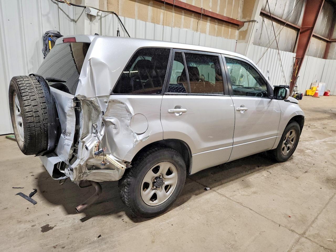 2012 Suzuki Grand Vitara Premium Silver vin: JS3TD0D25C4101143