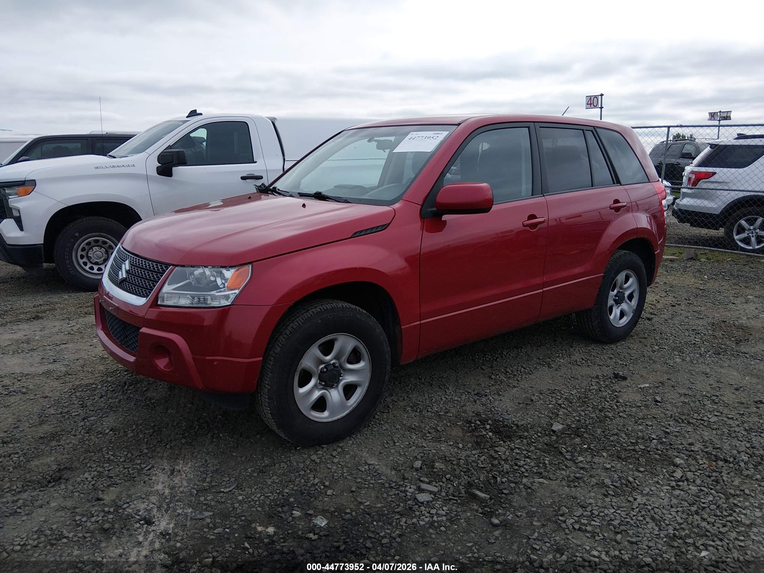 2012 Suzuki Grand Vitara Premium Red vin: JS3TD0D29C4100920