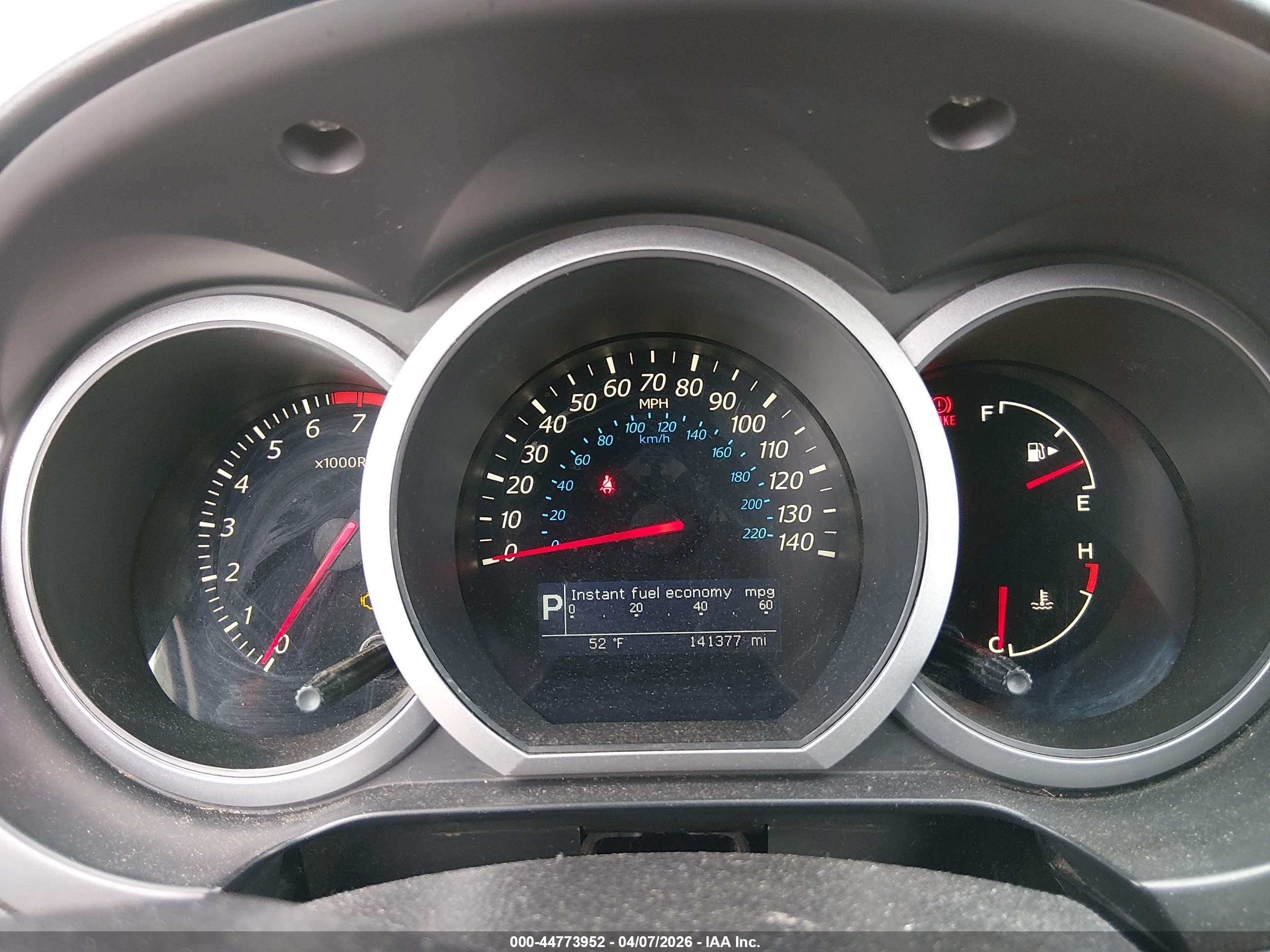 2012 Suzuki Grand Vitara Premium Red vin: JS3TD0D29C4100920