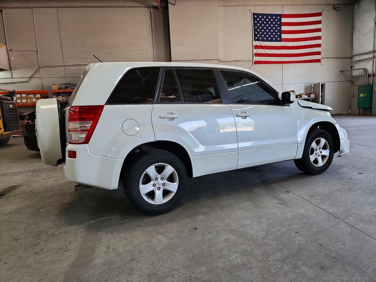 2012 Suzuki Grand Vitara Premium White vin: JS3TD0D29C4101226