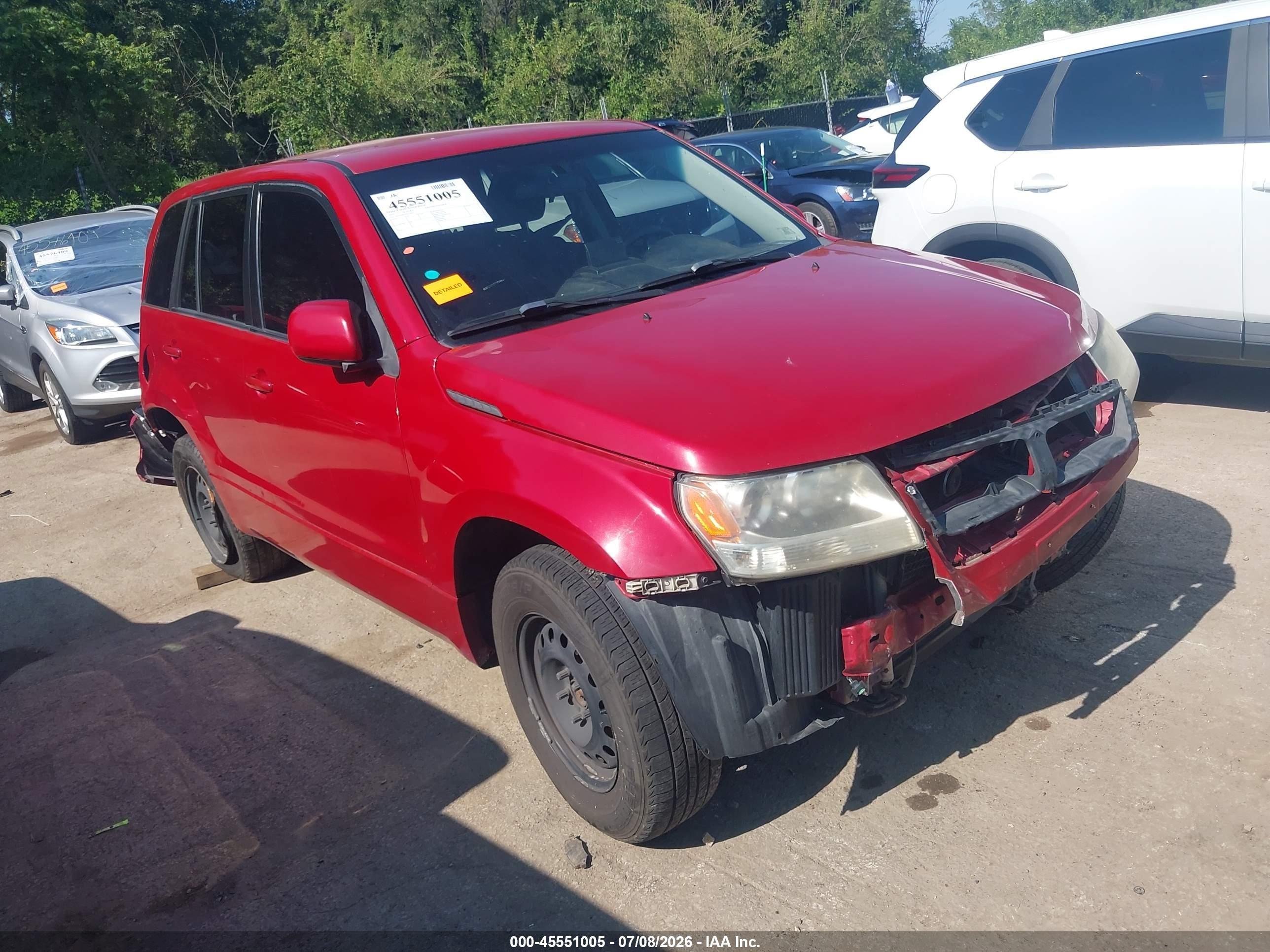 2012 Suzuki Grand Vitara Premium Red vin: JS3TD0D64C4100651