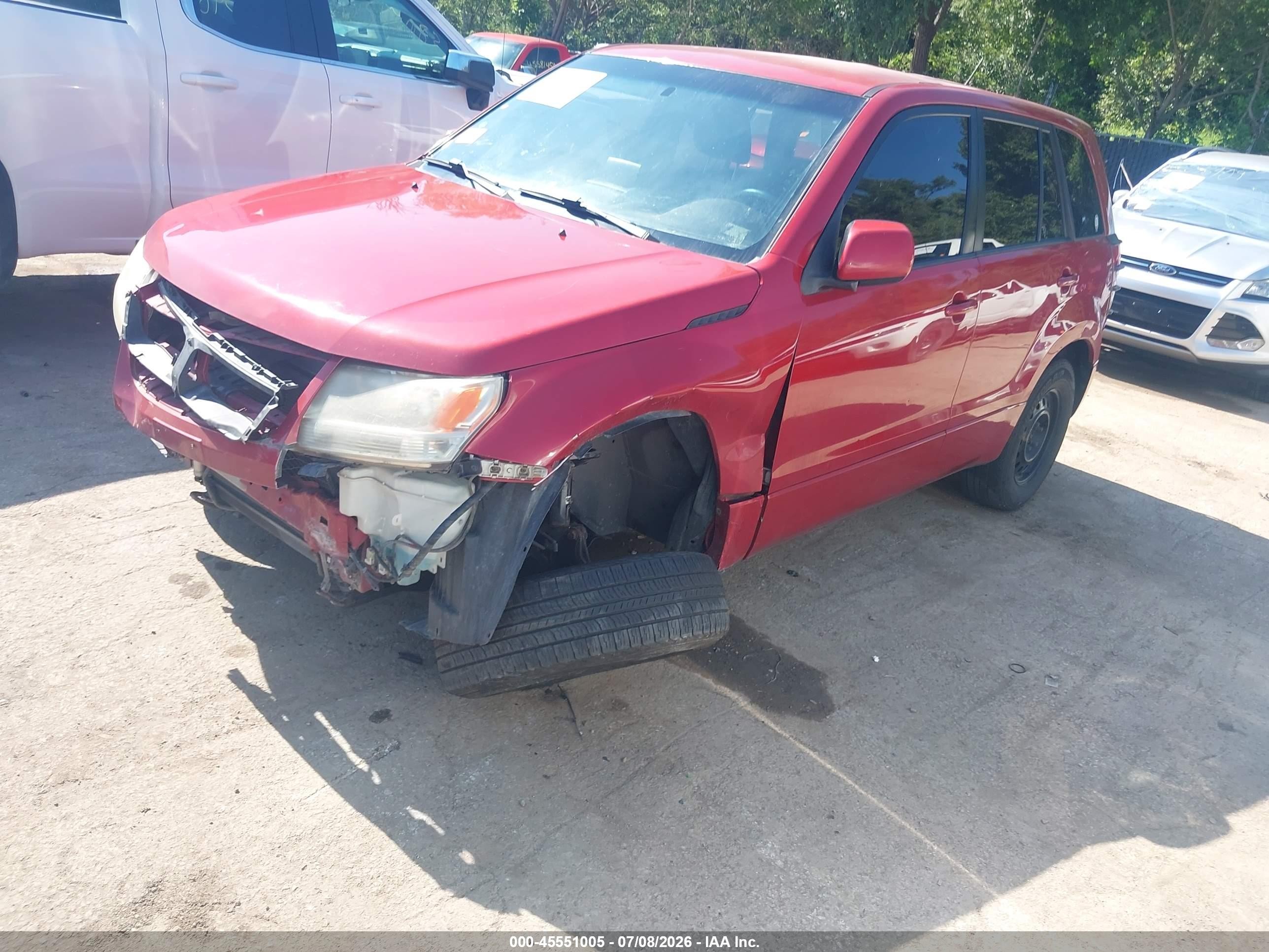 2012 Suzuki Grand Vitara Premium Red vin: JS3TD0D64C4100651