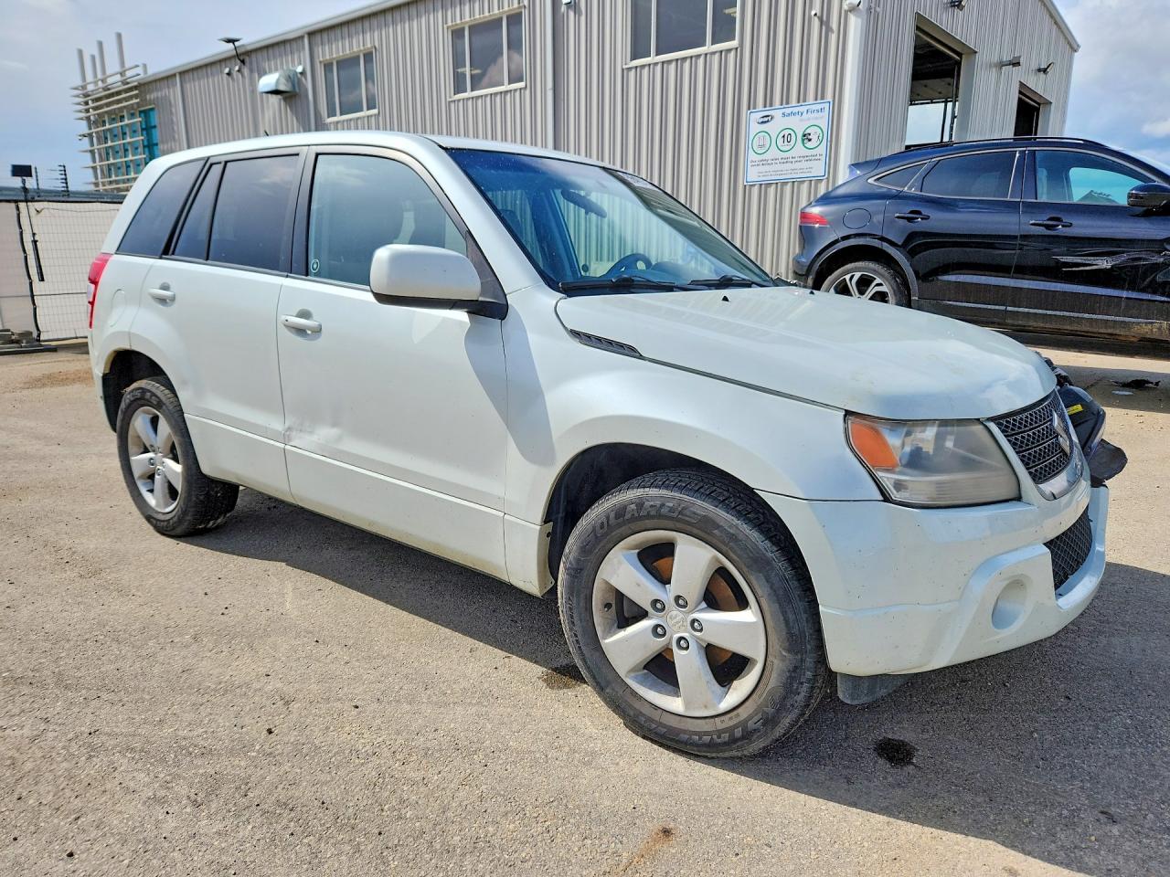2012 Suzuki Grand Vitara Premium White vin: JS3TD0D6XC4100315