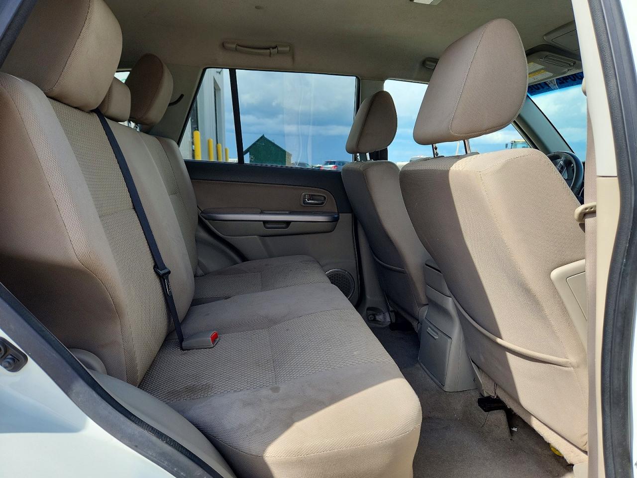 2012 Suzuki Grand Vitara Premium White vin: JS3TD0D6XC4100315