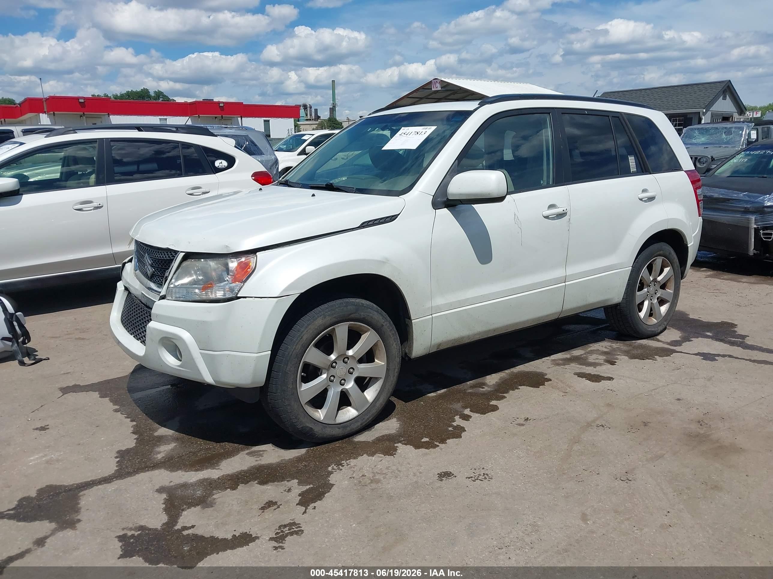 2011 Suzuki Grand Vitara Limited White vin: JS3TD0D70B4100010