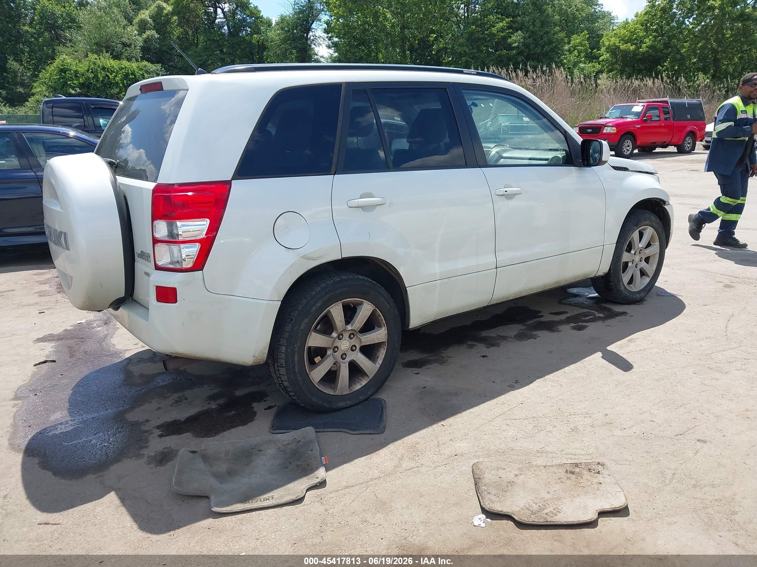 2011 Suzuki Grand Vitara Limited White vin: JS3TD0D70B4100010