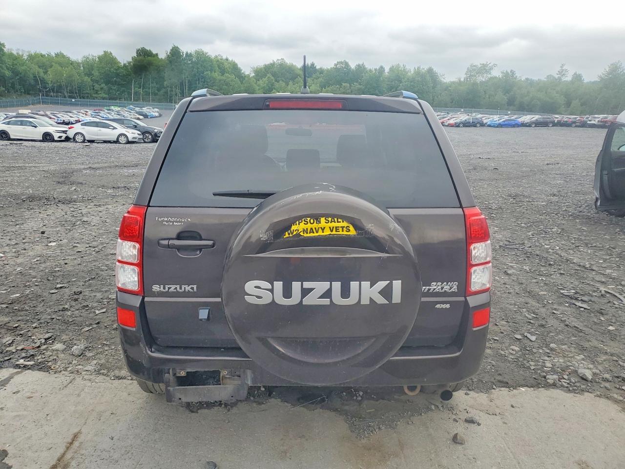 2013 Suzuki Grand Vitara Limited Brown vin: JS3TD0D70D4100009