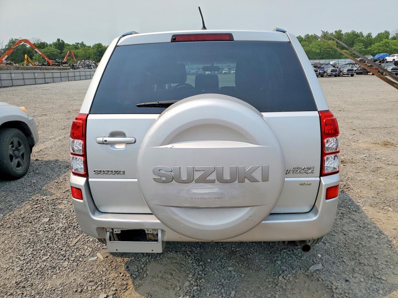 2012 Suzuki Grand Vitara Jlx Silver vin: JS3TD0D74C4100819