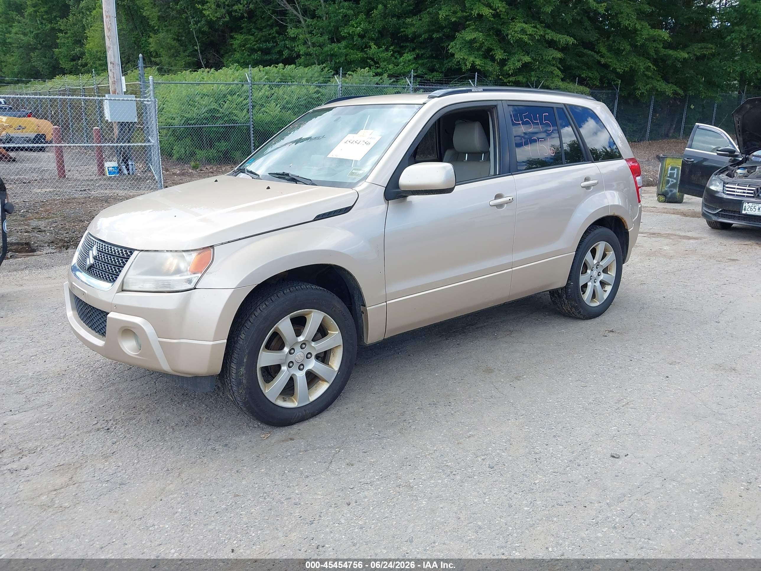 2012 Suzuki Grand Vitara Limited Gold vin: JS3TD0D76C4100045