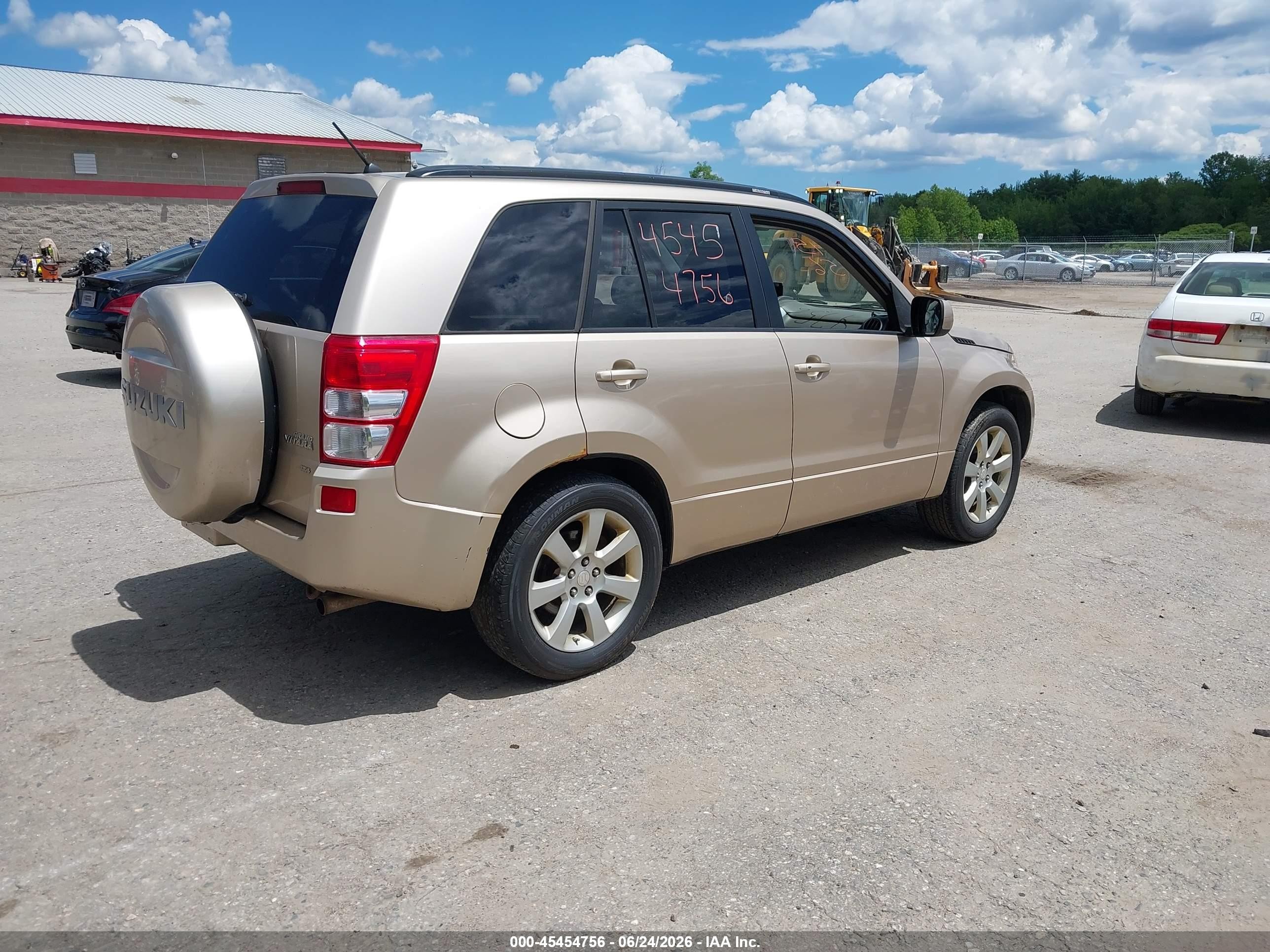 2012 Suzuki Grand Vitara Limited Gold vin: JS3TD0D76C4100045
