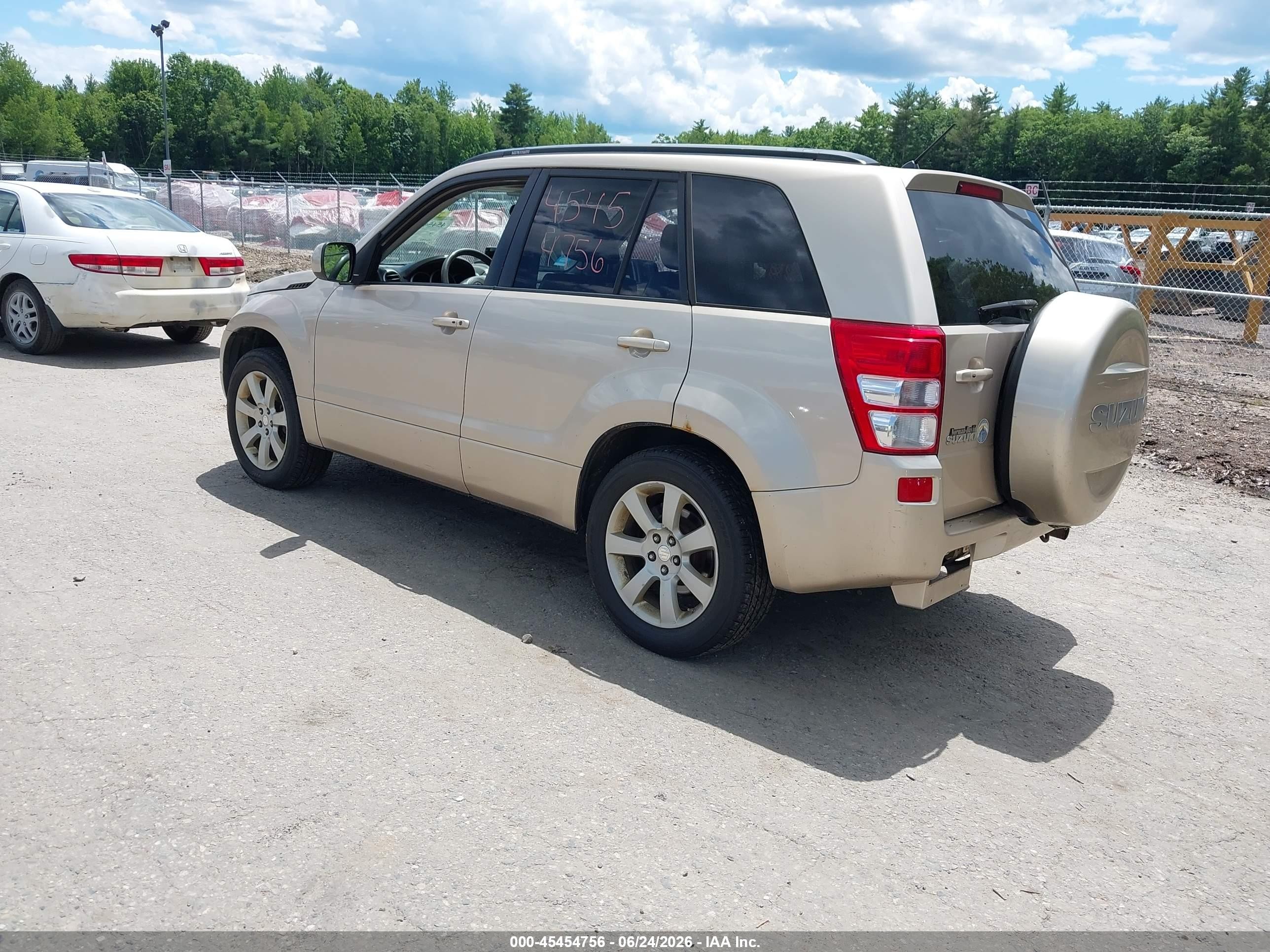 2012 Suzuki Grand Vitara Limited Gold vin: JS3TD0D76C4100045