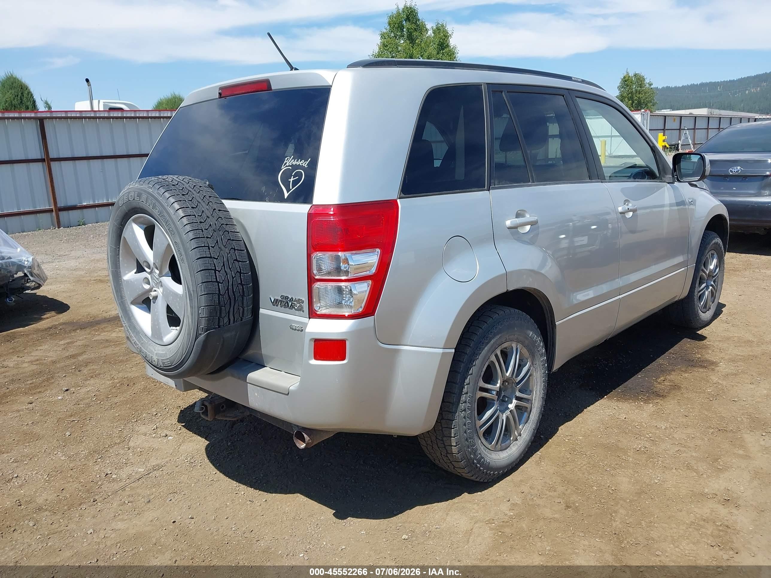 2009 Suzuki Grand Vitara Xsport V6 Серебряный vin: JS3TD148X94100198