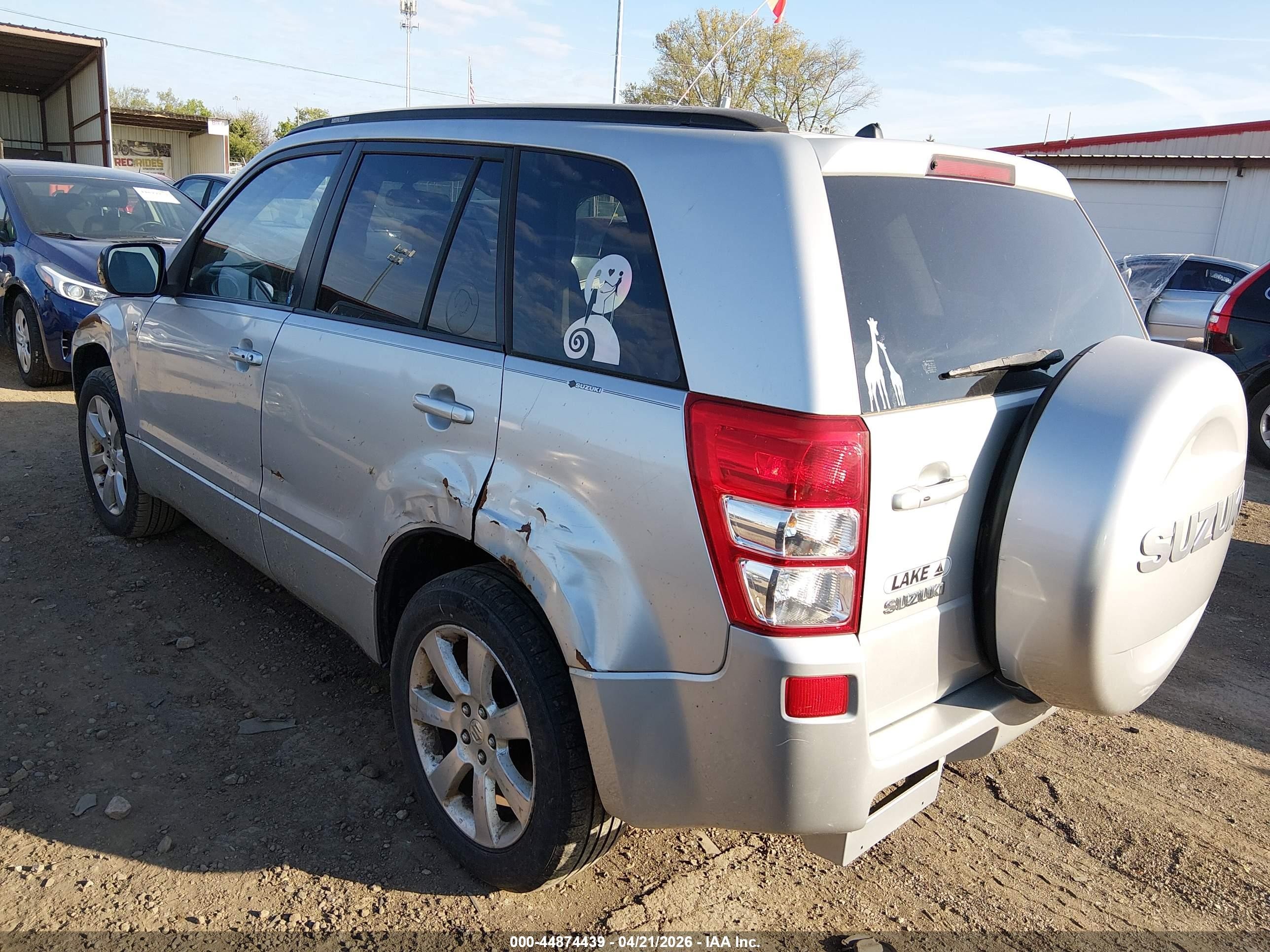 2010 Suzuki Grand Vitara Limited V6 Серебряный vin: JS3TD1D93A4100153