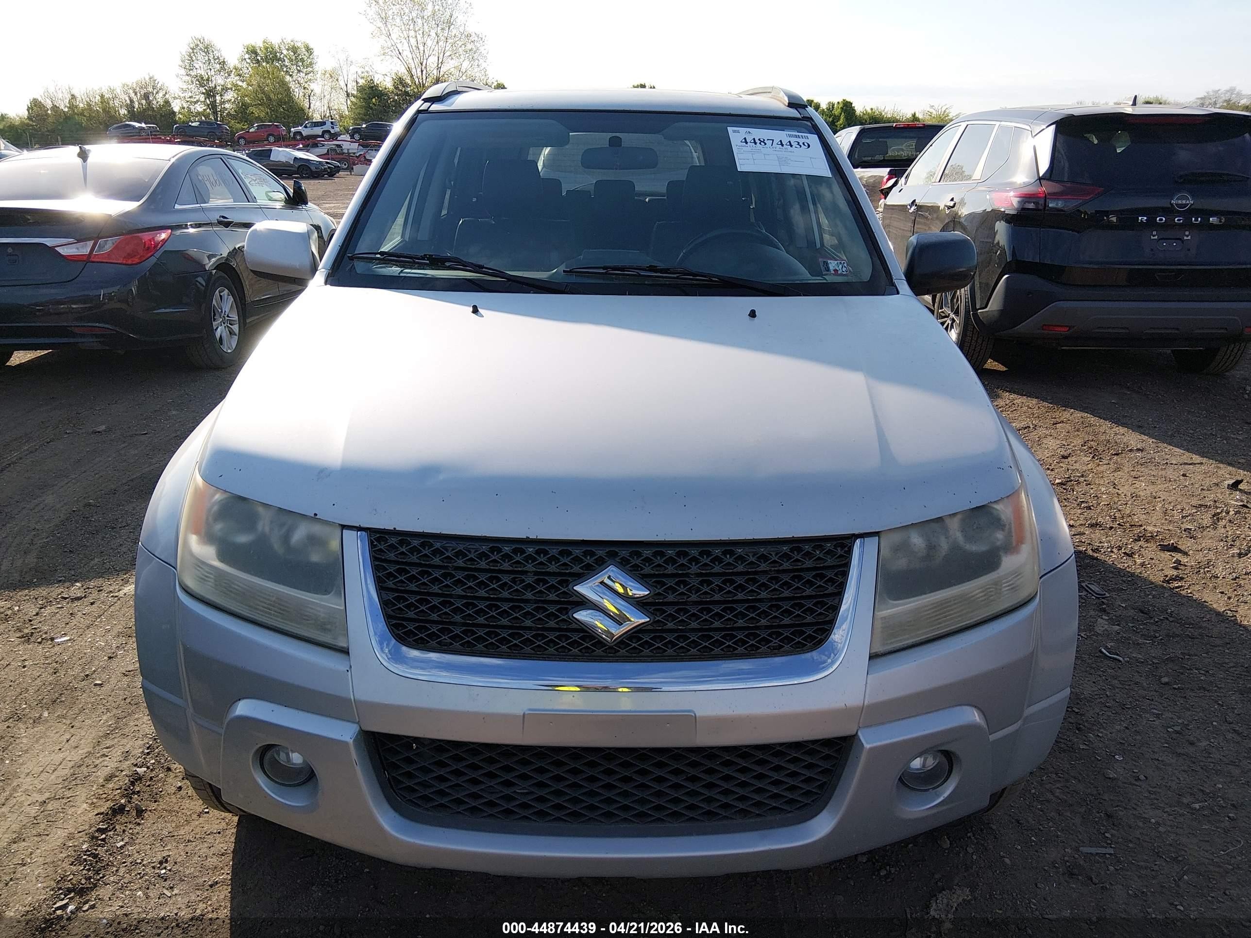 2010 Suzuki Grand Vitara Limited V6 Серебряный vin: JS3TD1D93A4100153