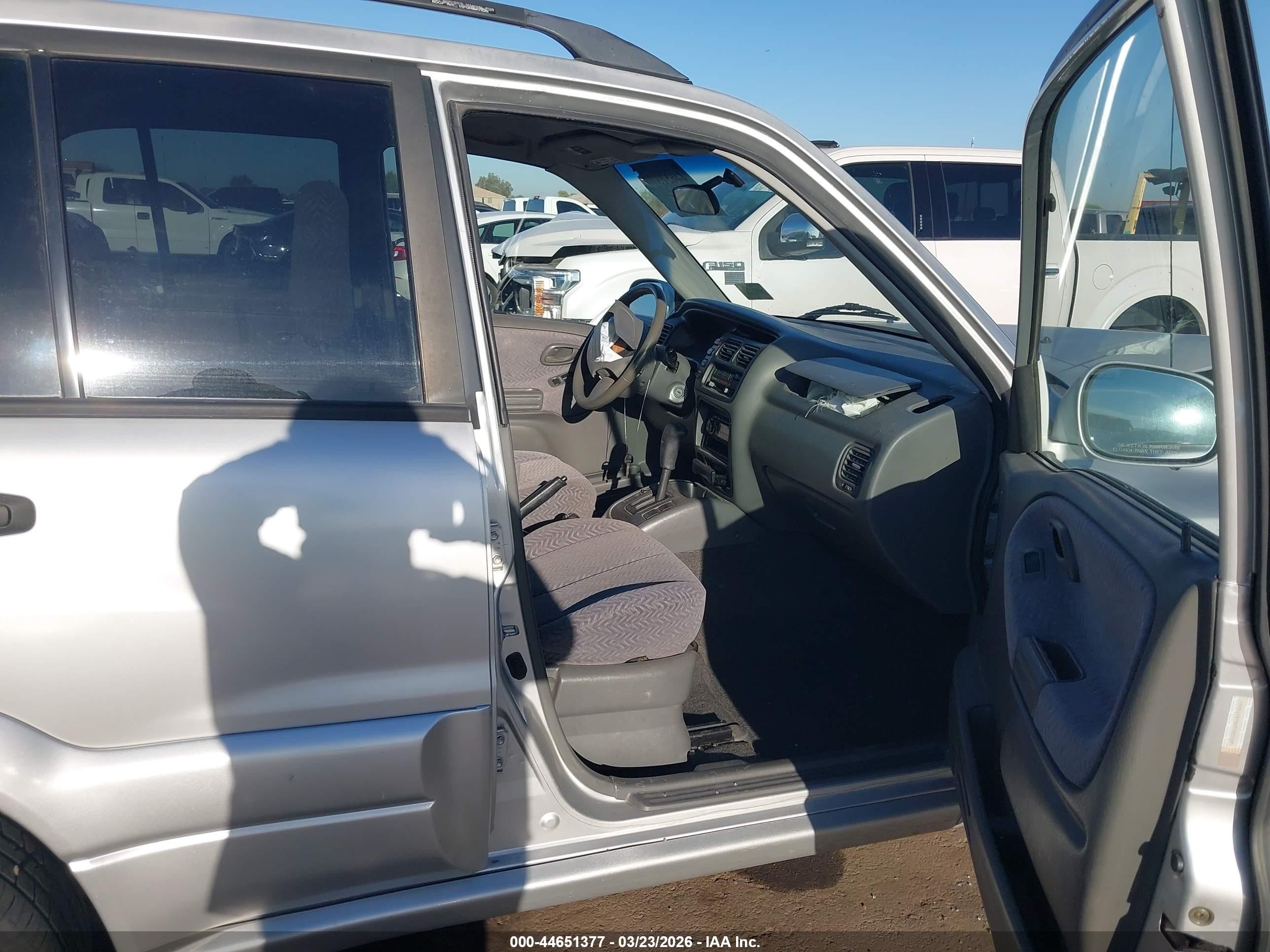 2002 Suzuki Grand Vitara Jlx/limited Silver vin: JS3TD62V024154069