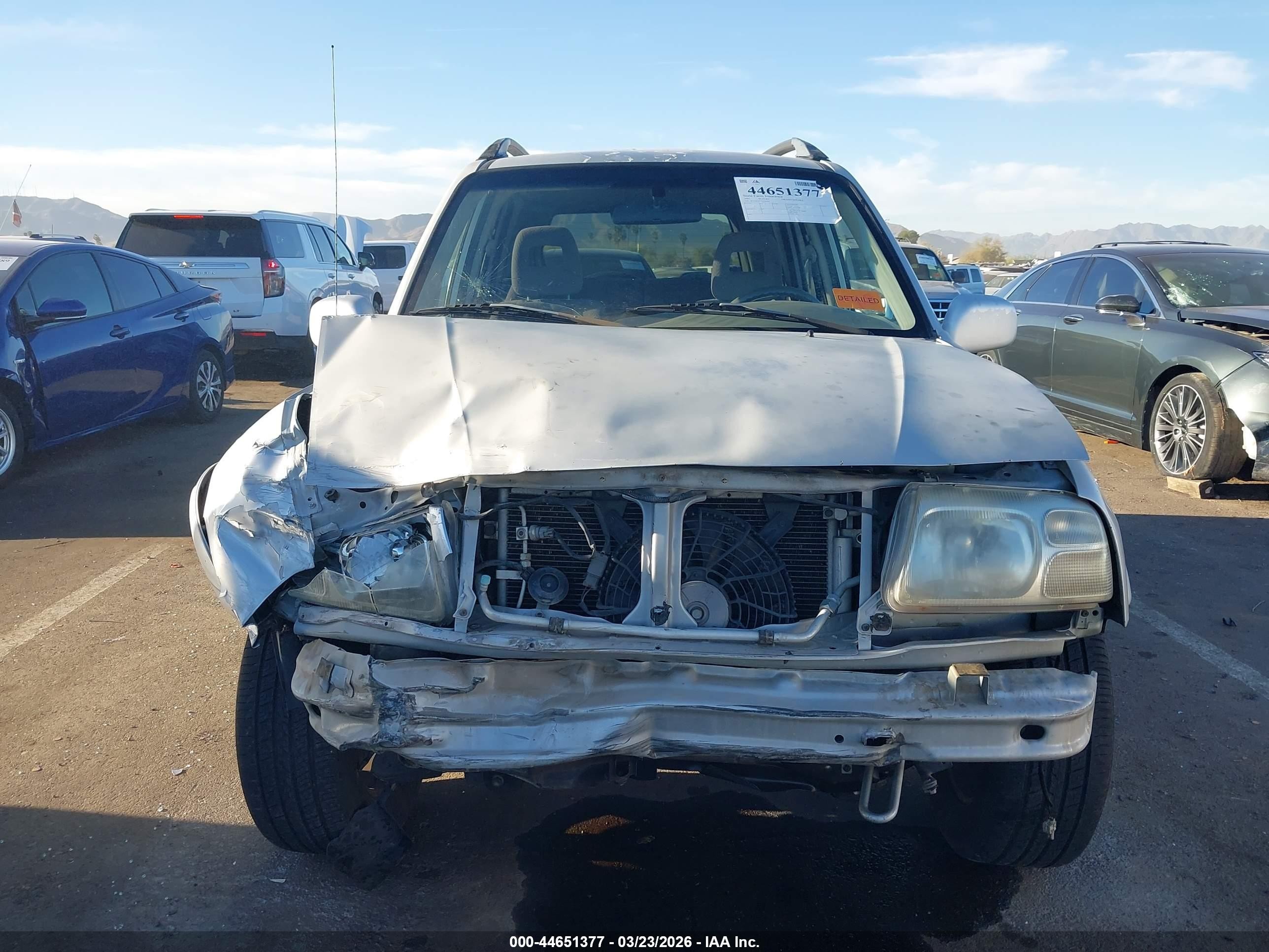 2002 Suzuki Grand Vitara Jlx/limited Silver vin: JS3TD62V024154069