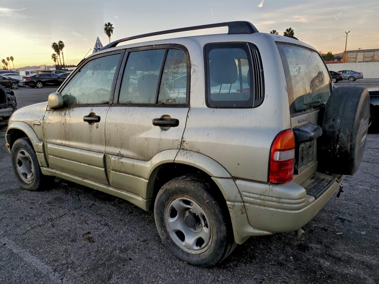 2000 Suzuki Grand Vitara Jlx Limited Beige vin: JS3TD62V0Y4103681