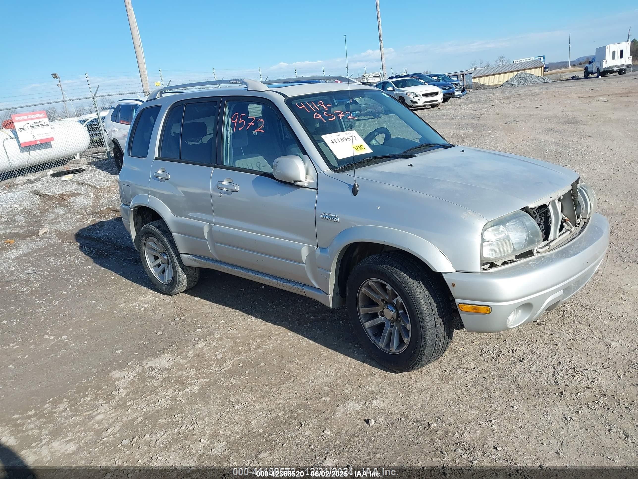 2004 Suzuki Grand Vitara Ex/lx Silver vin: JS3TD62V144100752