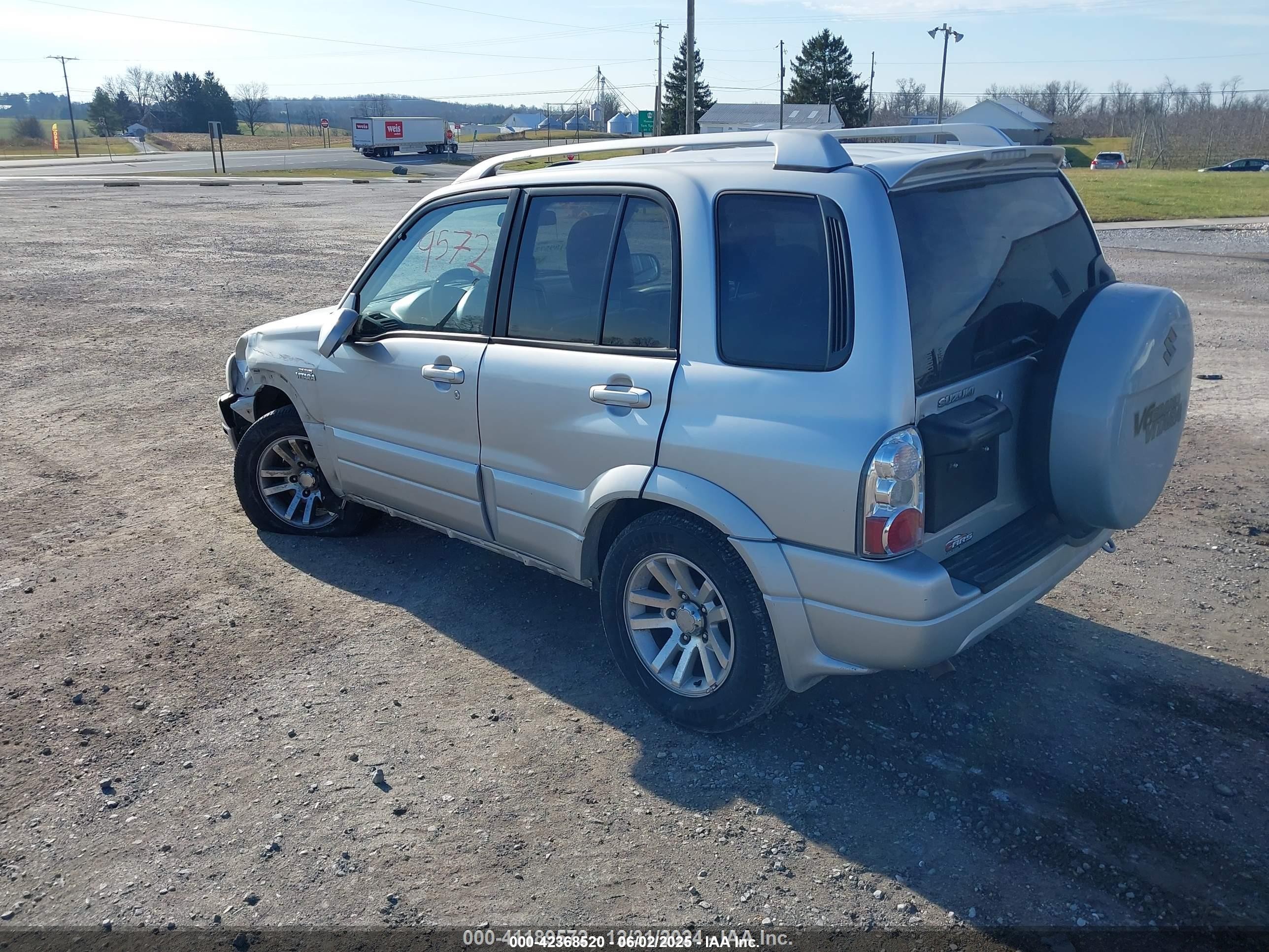 2004 Suzuki Grand Vitara Ex/lx Silver vin: JS3TD62V144100752