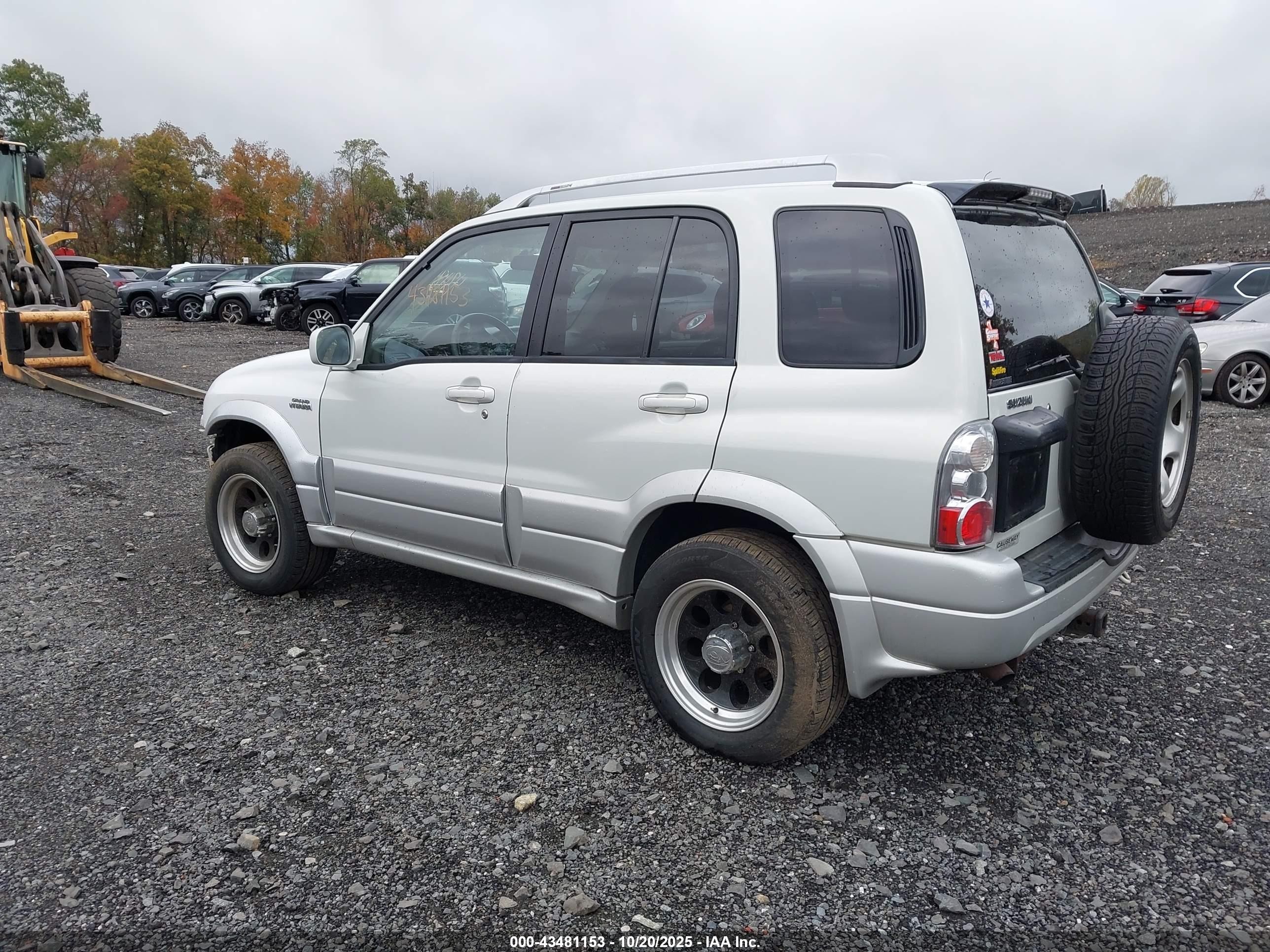 2004 Suzuki Grand Vitara Ex/lx White vin: JS3TD62V144105157