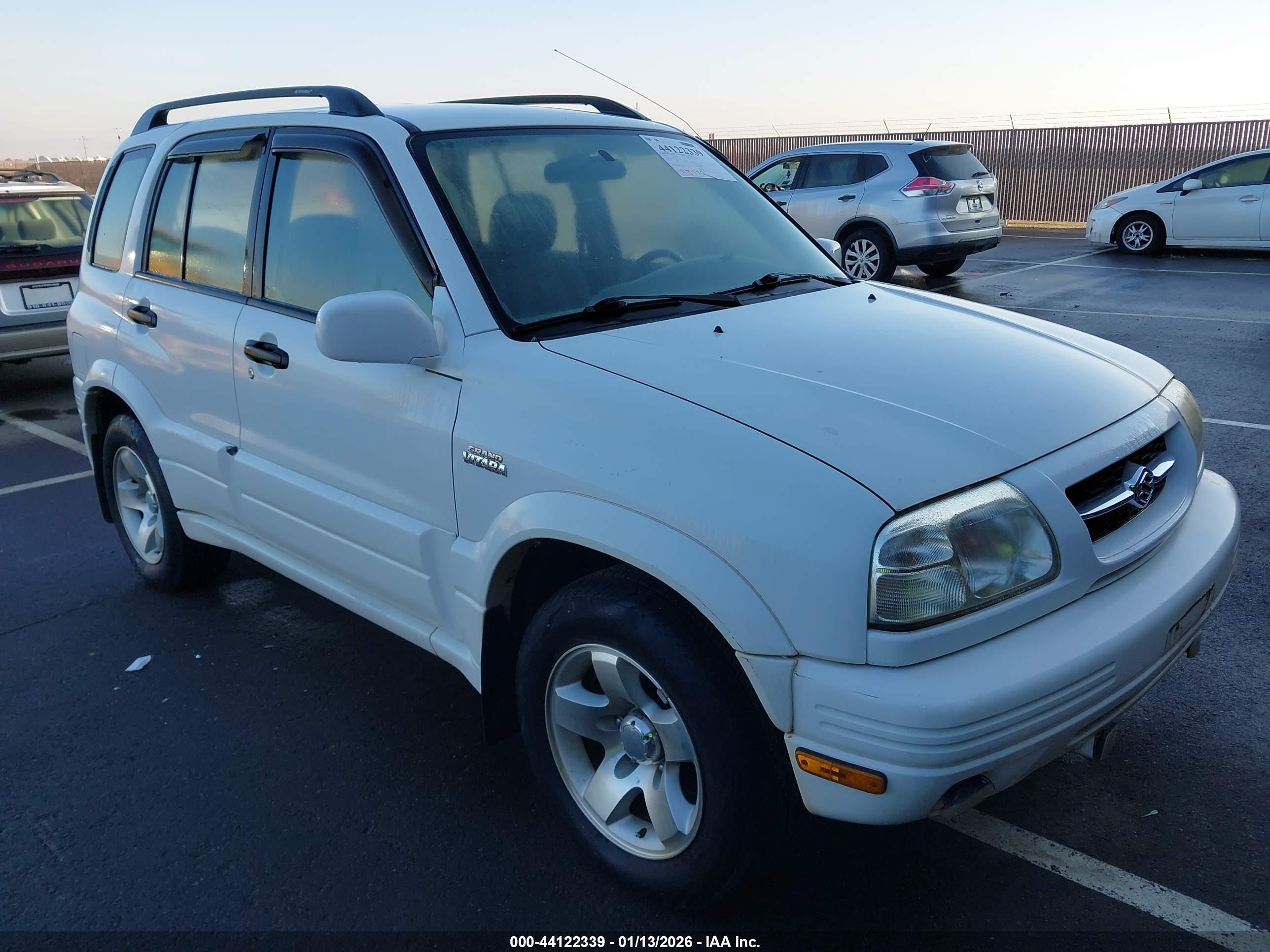 2000 Suzuki Grand Vitara Jlx/jlx+/limited White vin: JS3TD62V1Y4131795