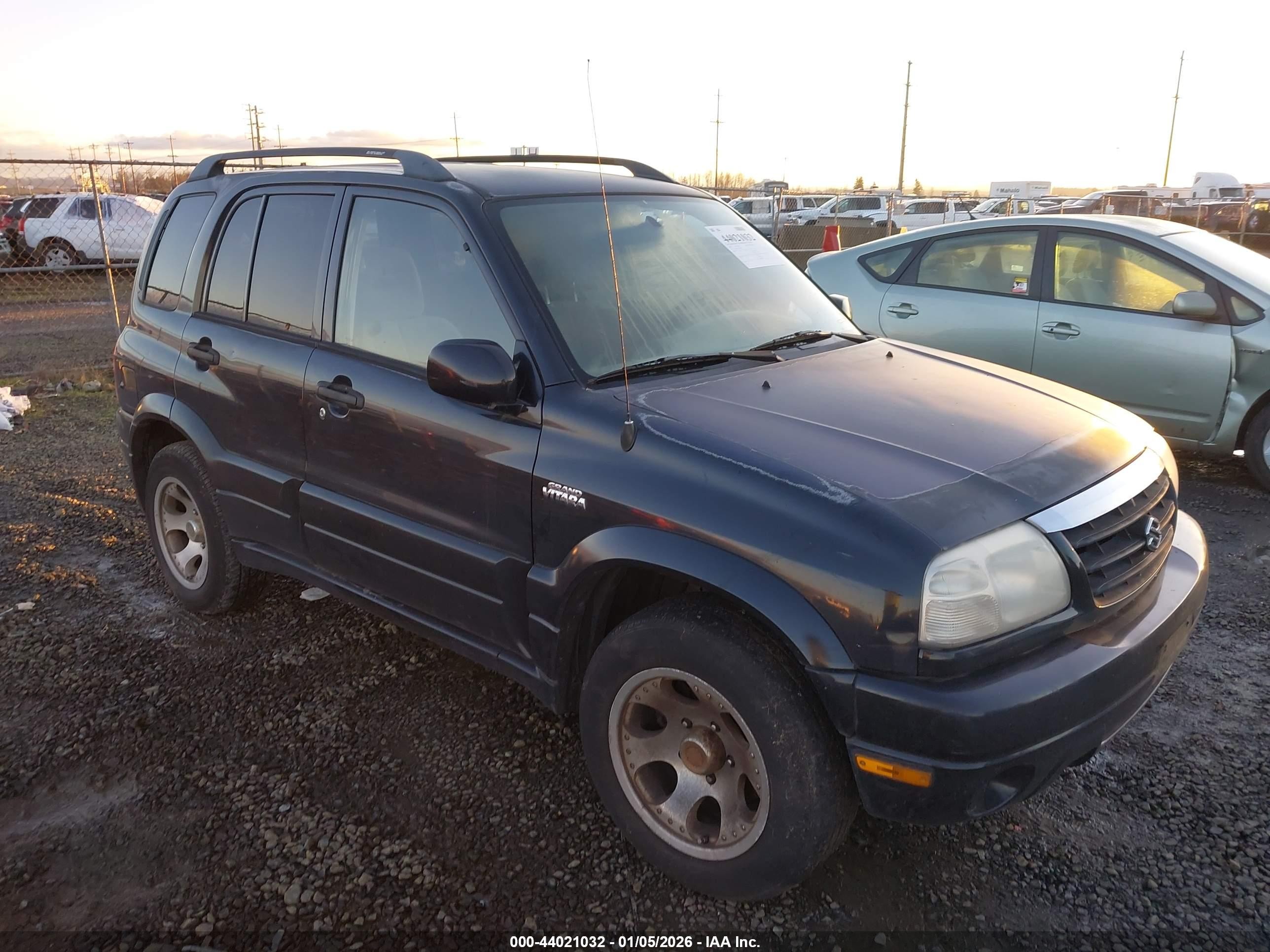 2002 Suzuki Grand Vitara Jlx/limited Black vin: JS3TD62V224160018