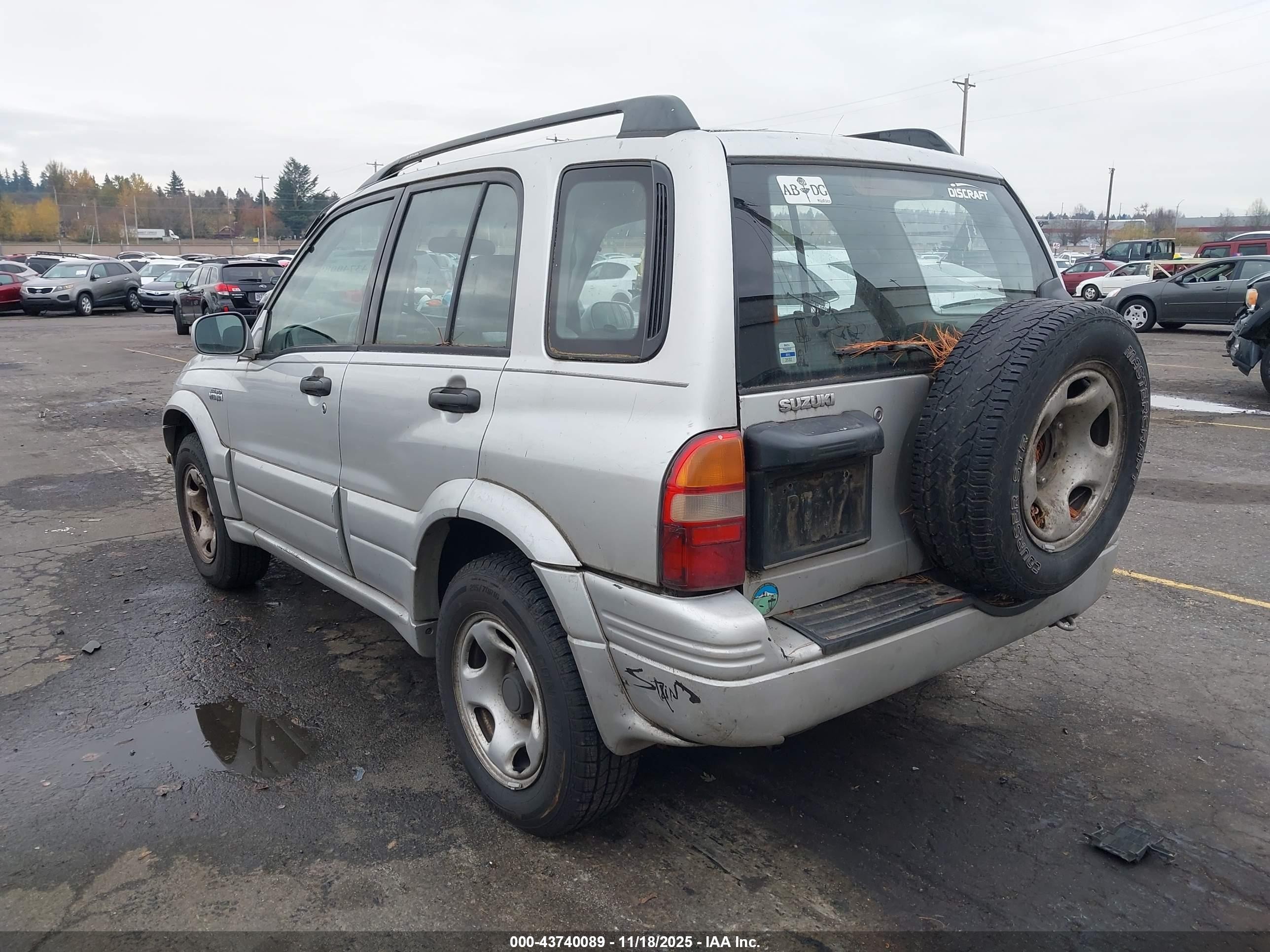 2000 Suzuki Grand Vitara Jlx/jlx+/limited Silver vin: JS3TD62V2Y4125746