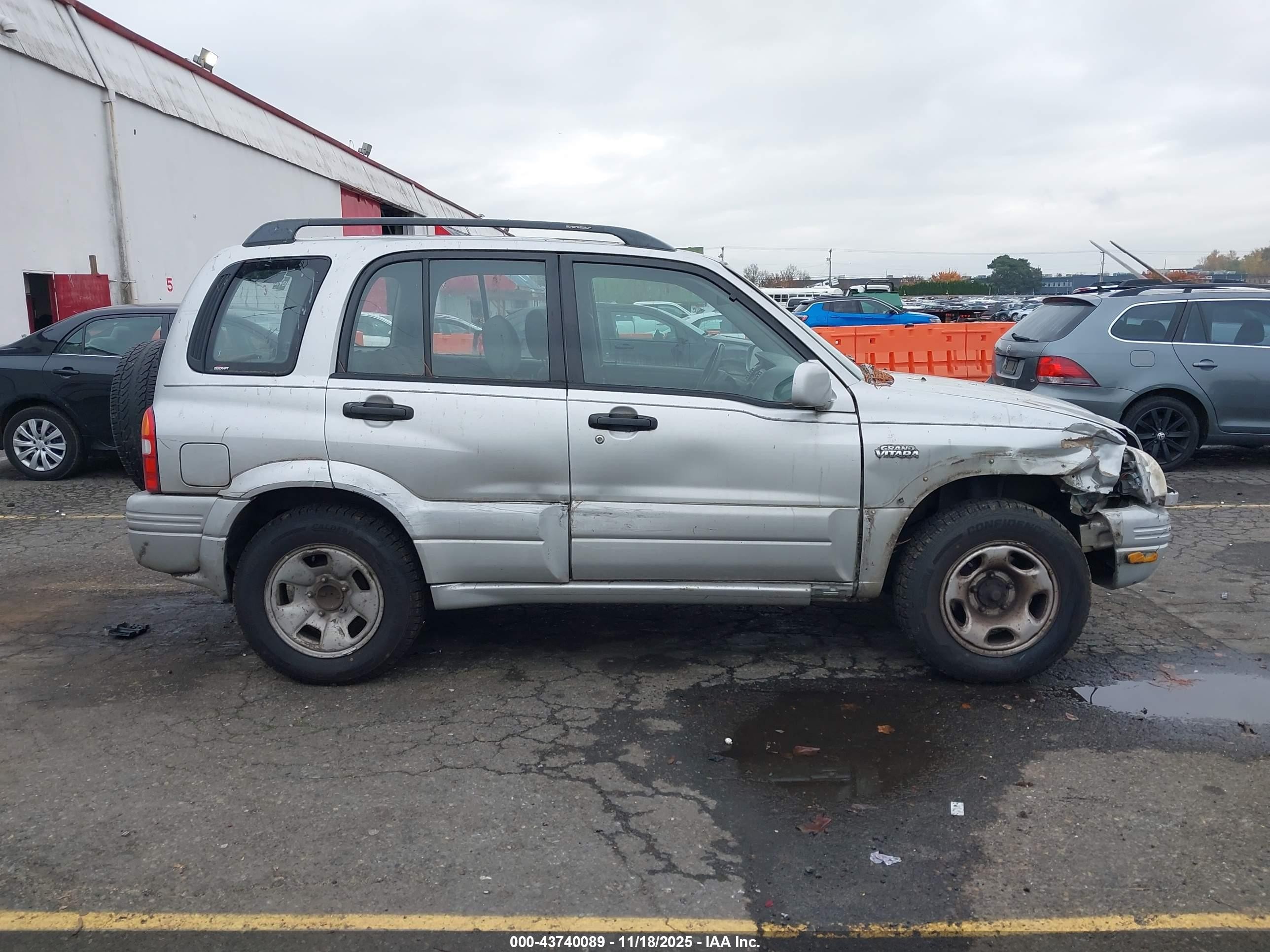2000 Suzuki Grand Vitara Jlx/jlx+/limited Silver vin: JS3TD62V2Y4125746