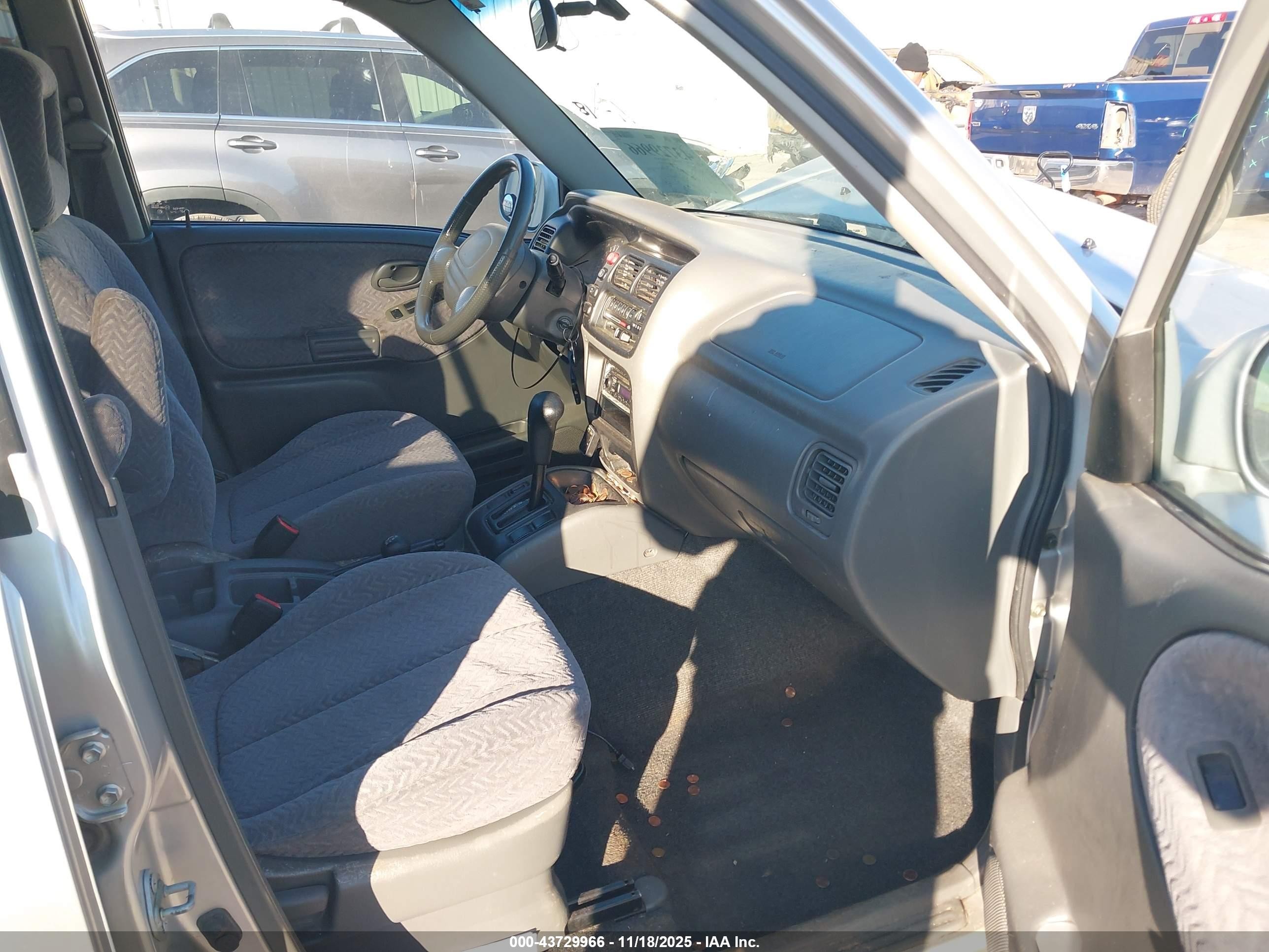 2002 Suzuki Grand Vitara Jlx/limited Silver vin: JS3TD62V324160030