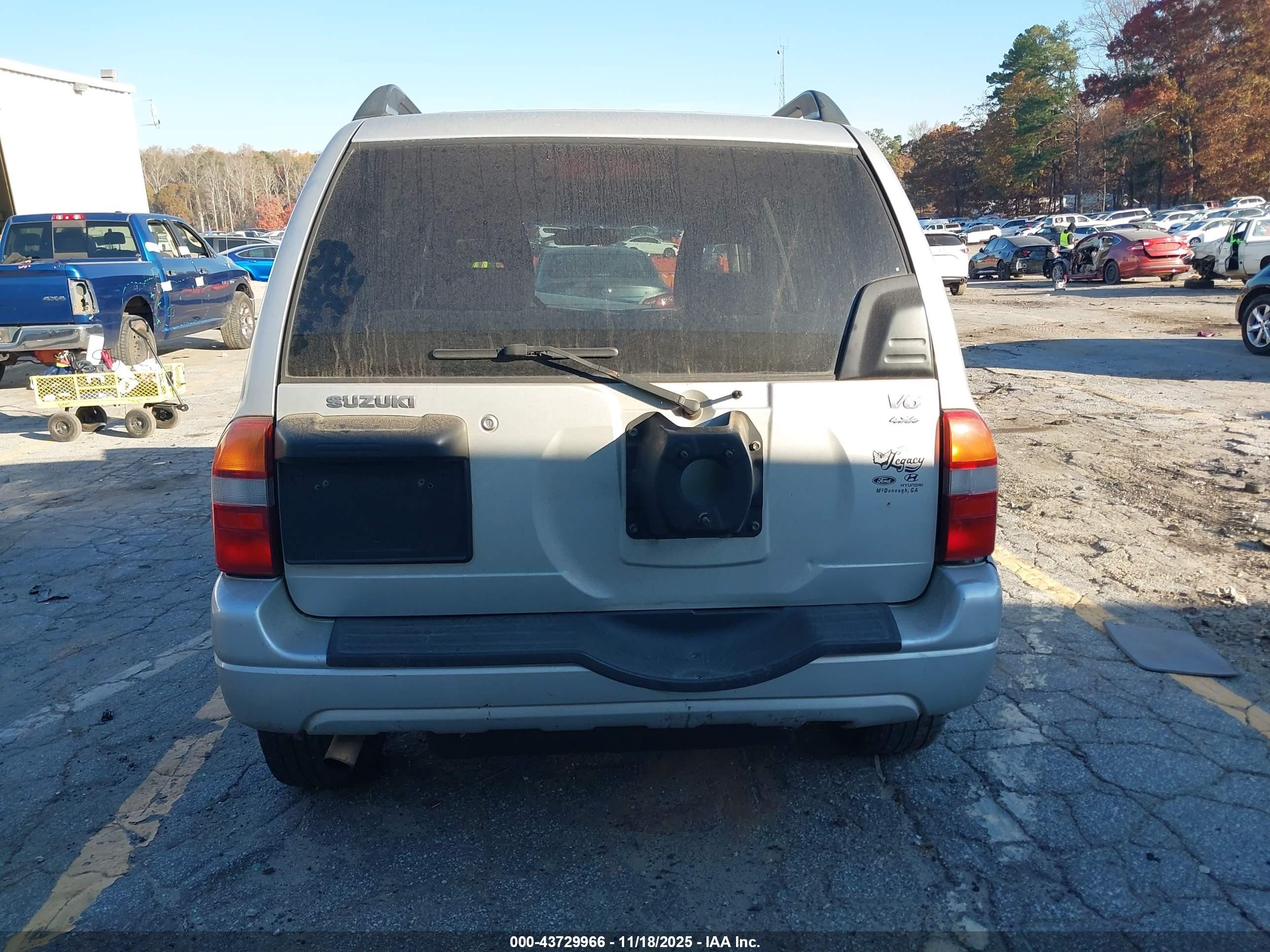 2002 Suzuki Grand Vitara Jlx/limited Silver vin: JS3TD62V324160030