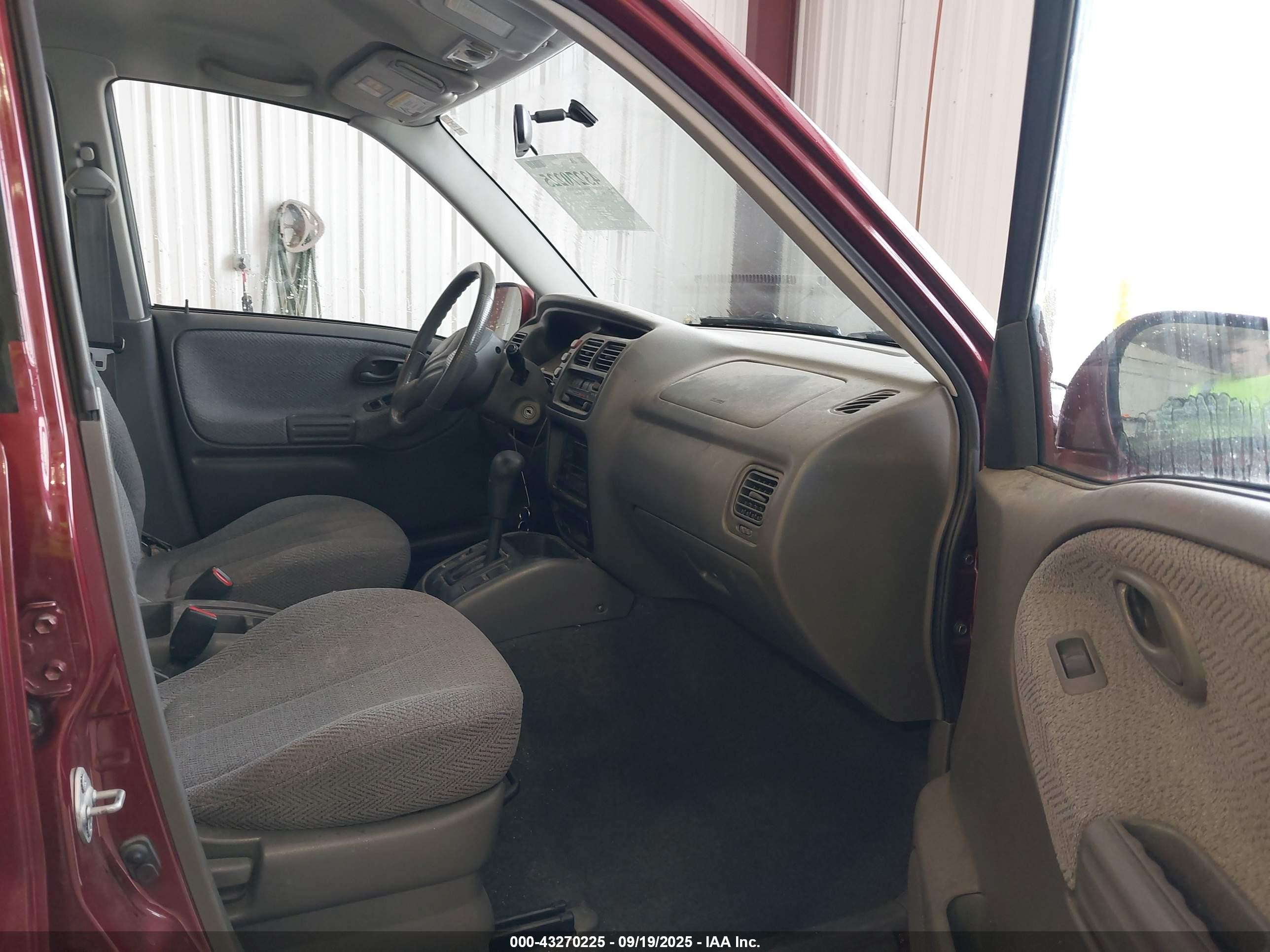 2000 Suzuki Grand Vitara Jlx/jlx+/limited Red vin: JS3TD62V3Y4131992