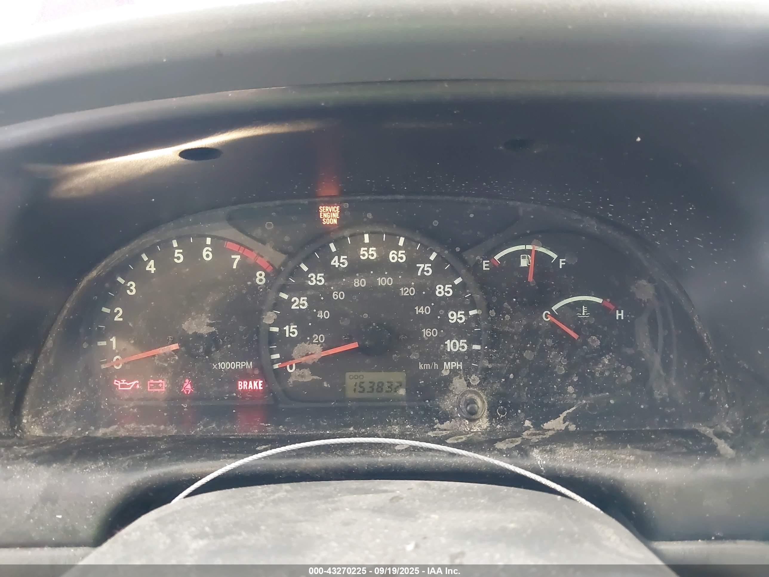2000 Suzuki Grand Vitara Jlx/jlx+/limited Red vin: JS3TD62V3Y4131992
